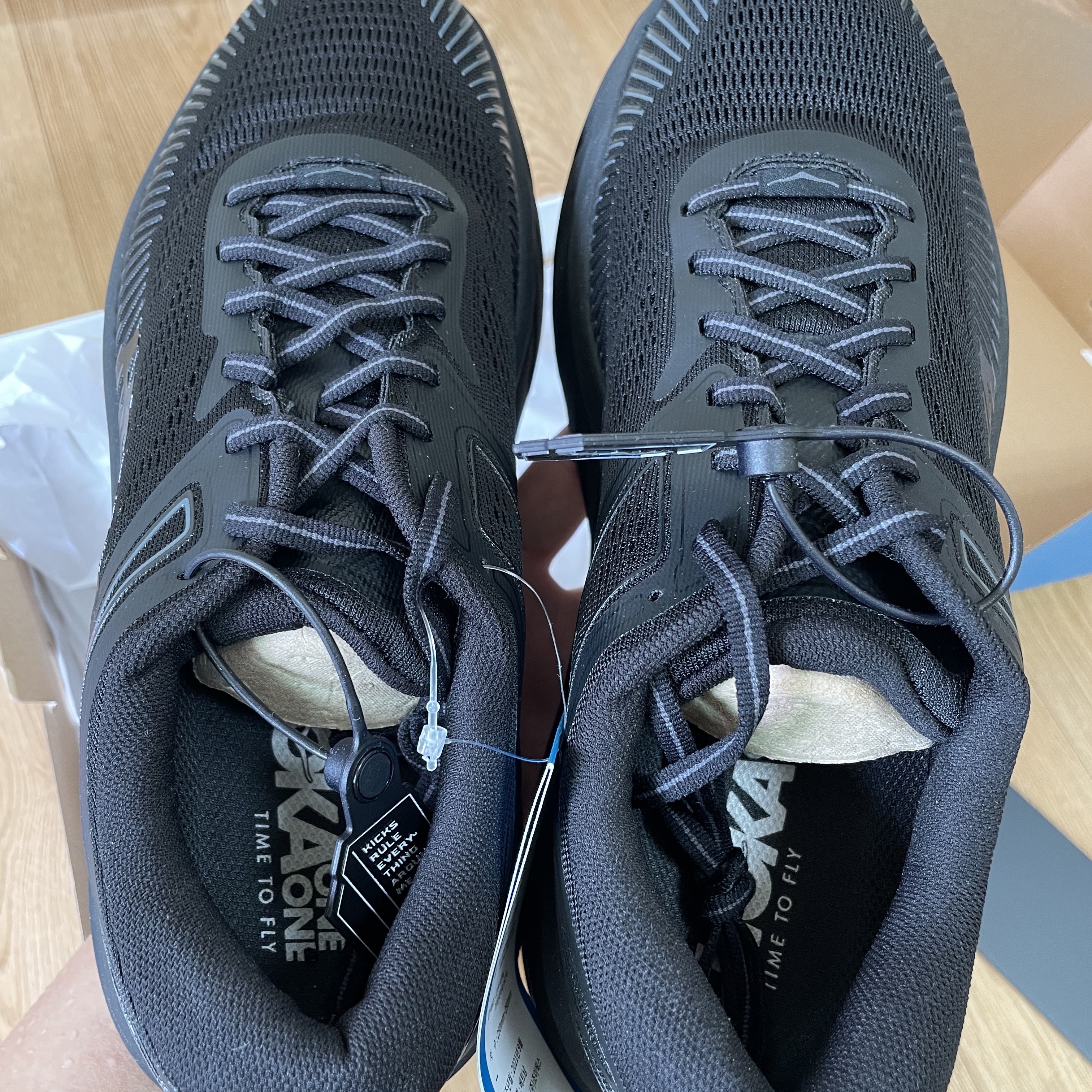Hoka Bondi 7 Black - Wide 착용 스타일 - 4