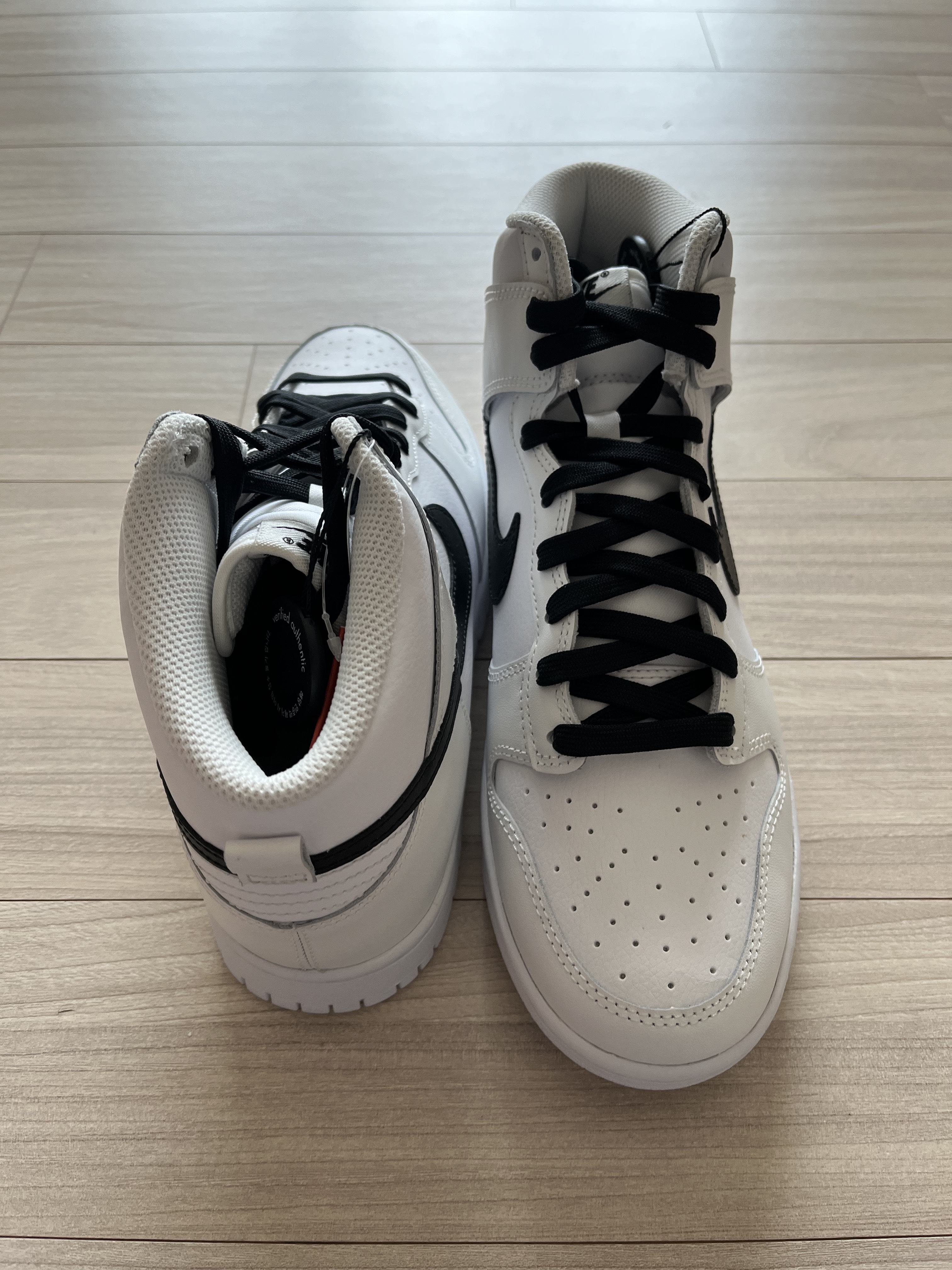 Nike Dunk High Retro Summit White 착용 스타일 - 3
