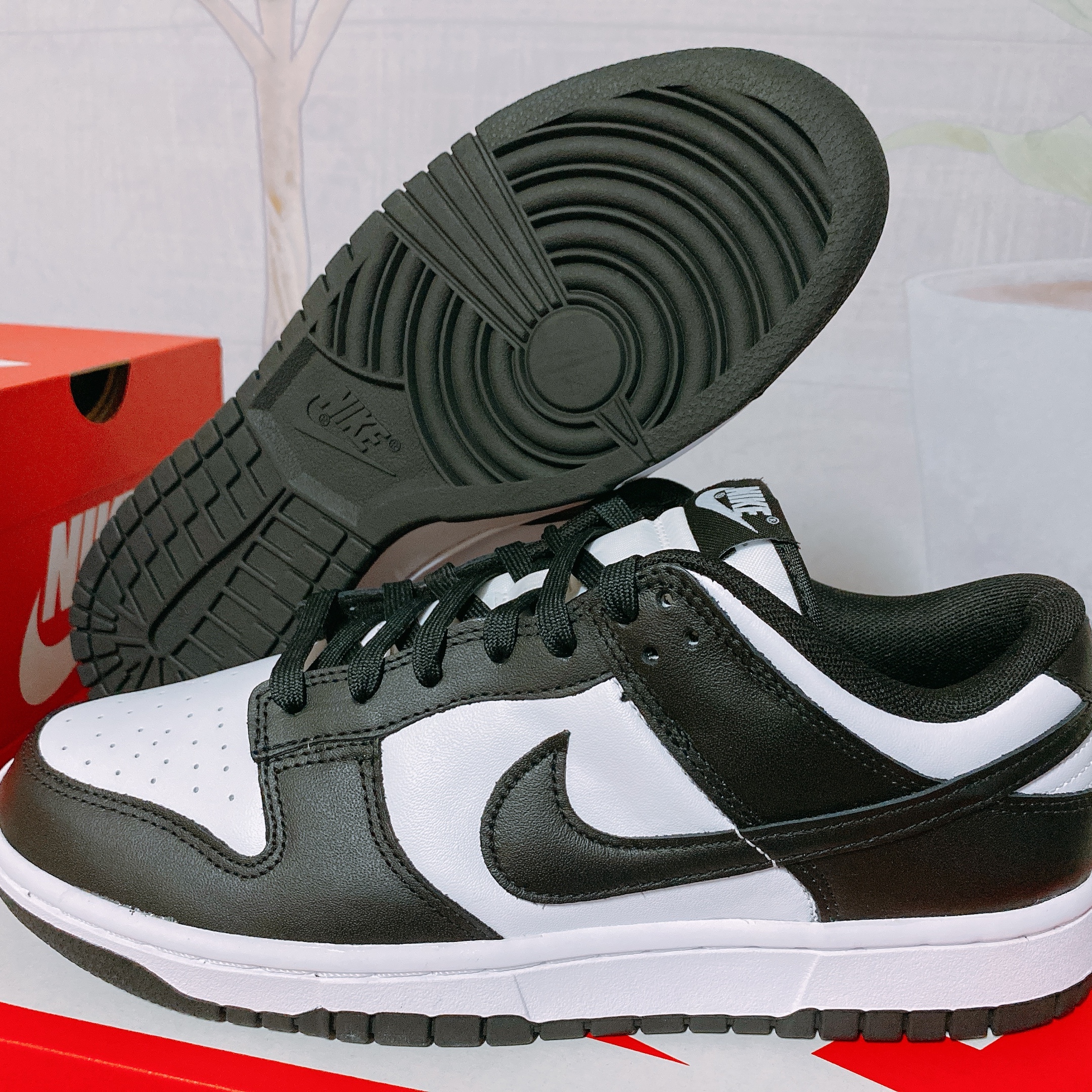 Nike Dunk Low Retro Black 착용 스타일 - 1