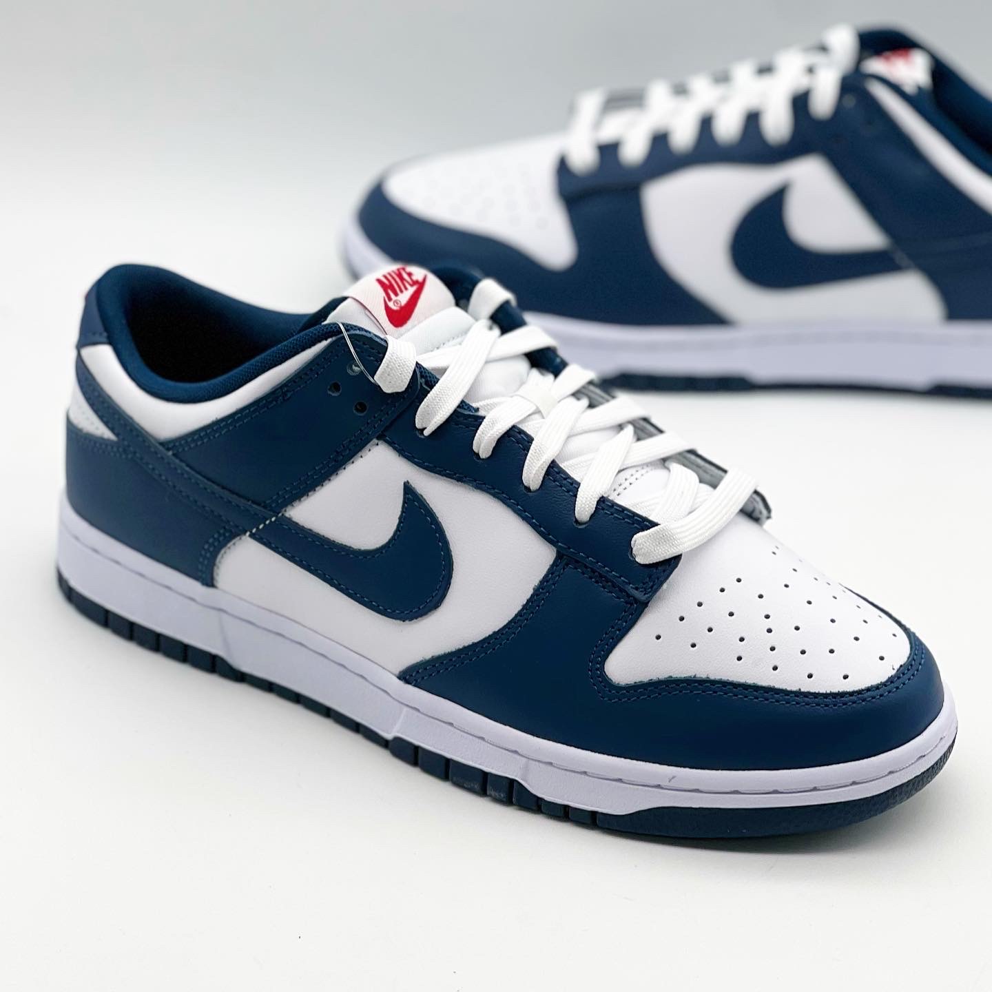 Nike Dunk Low Retro Valerian Blue 착용 스타일 - 2
