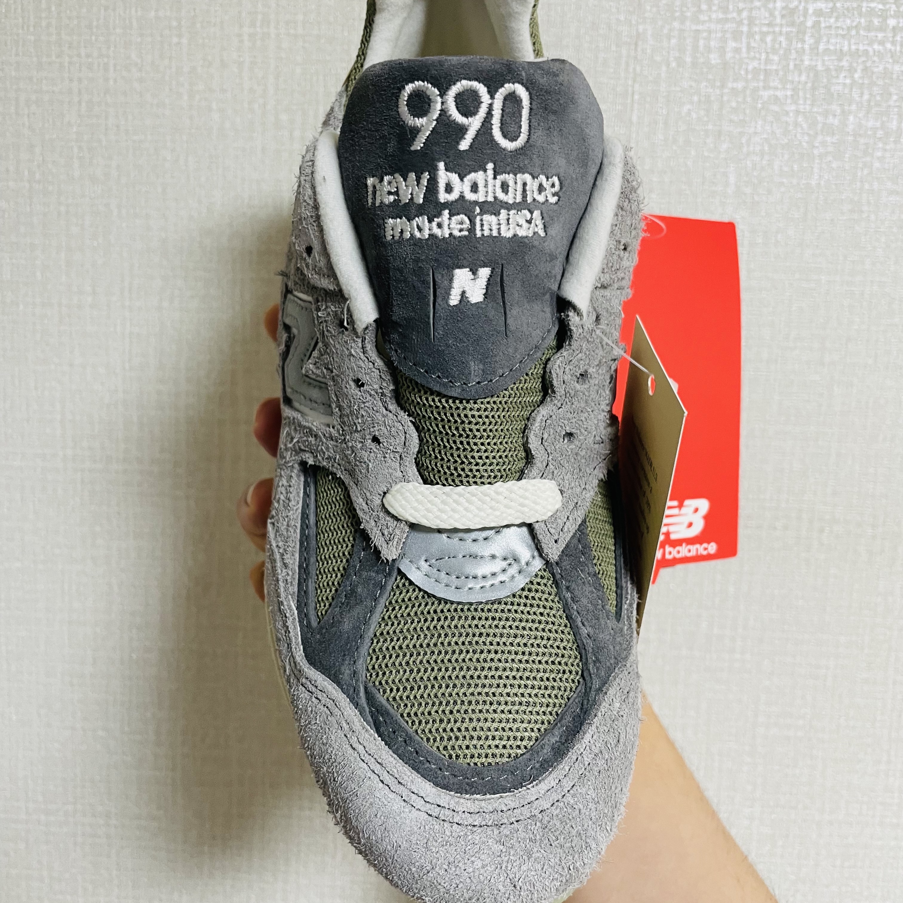 New Balance 990v2 Made in USA Marblehead Incense 착용 스타일 - 1