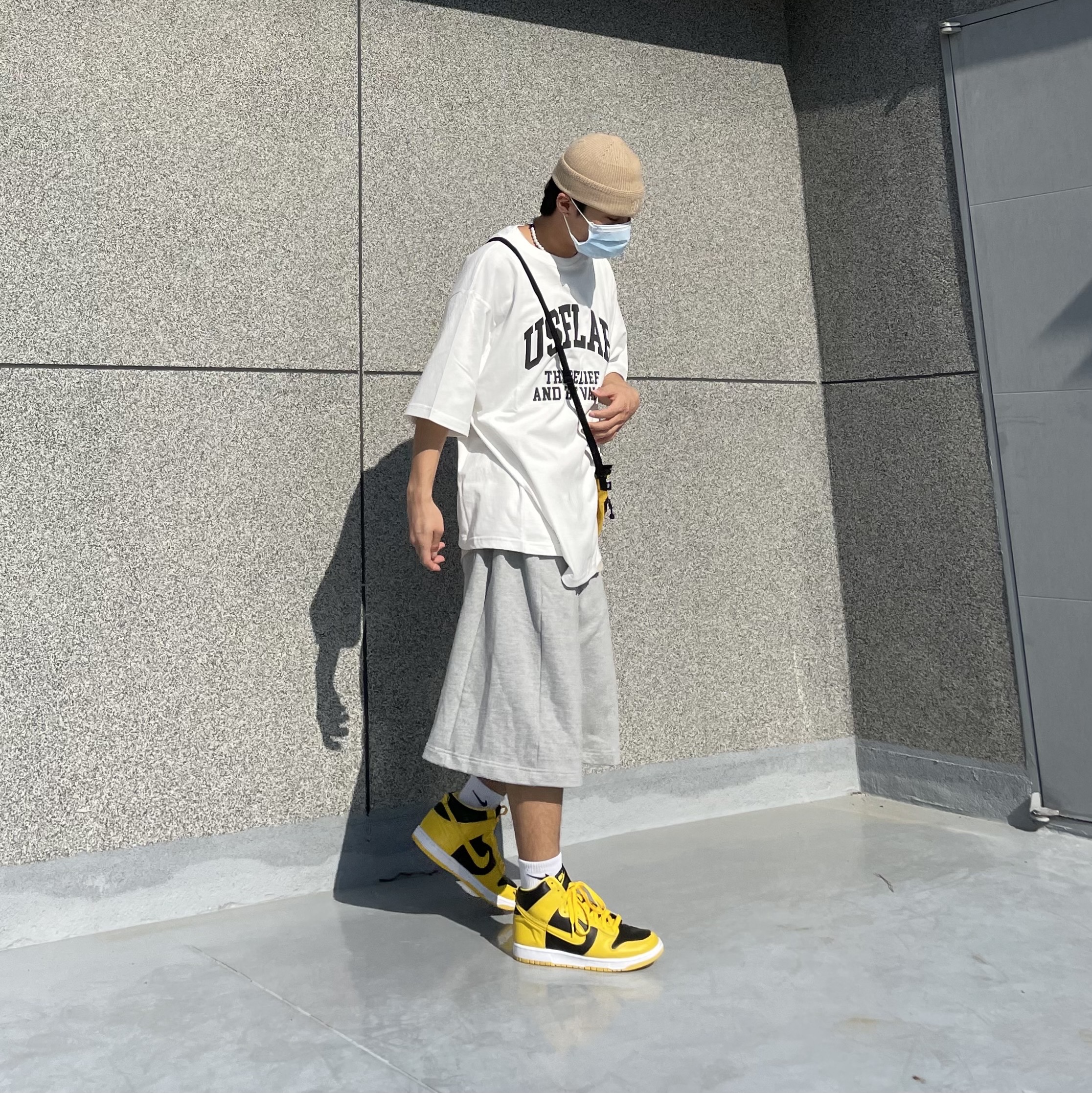 Nike Dunk High SP Varsity Maize 착용 스타일