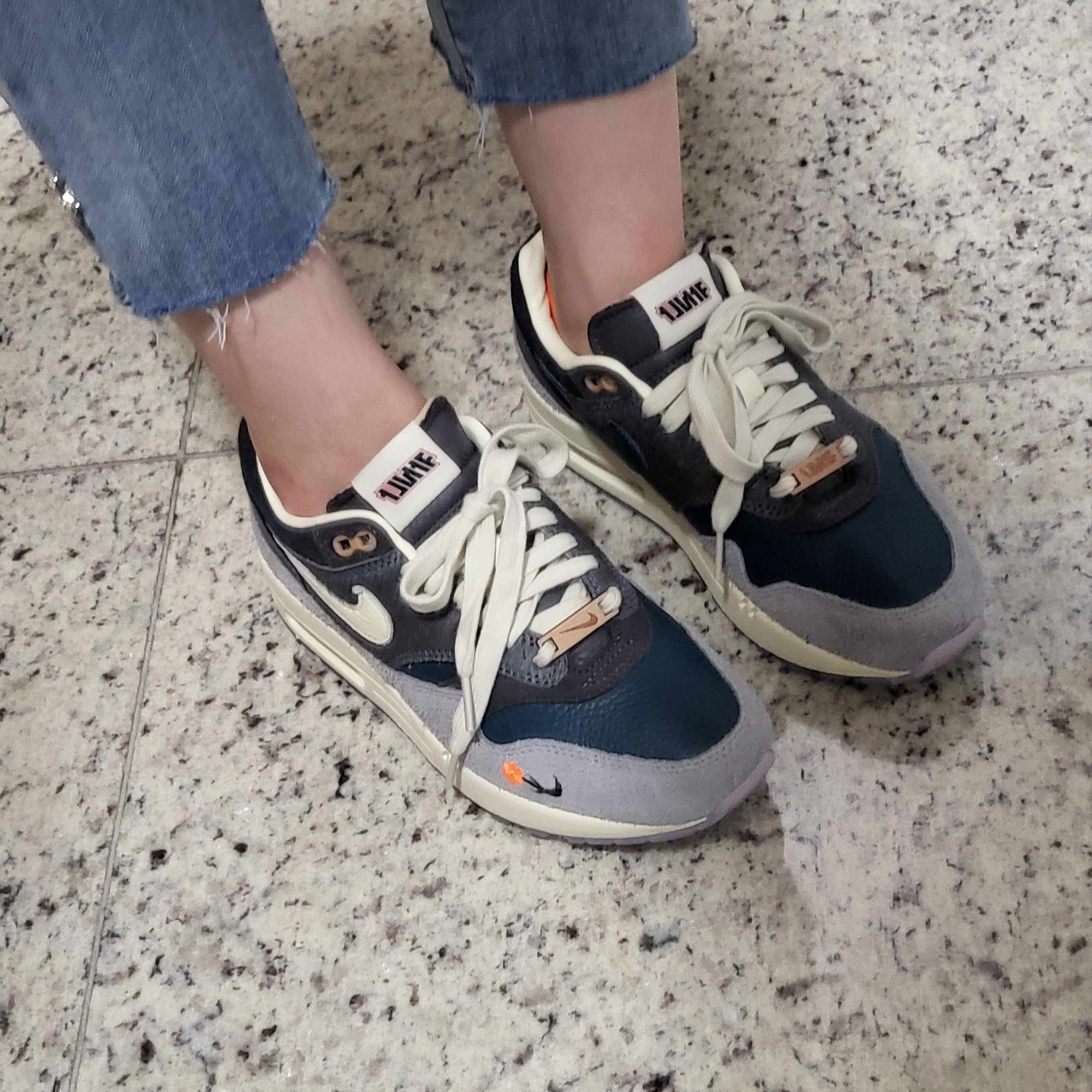 Nike x Kasina Air Max 1 SP Won-Ang Particle Grey 착용 스타일 - 2