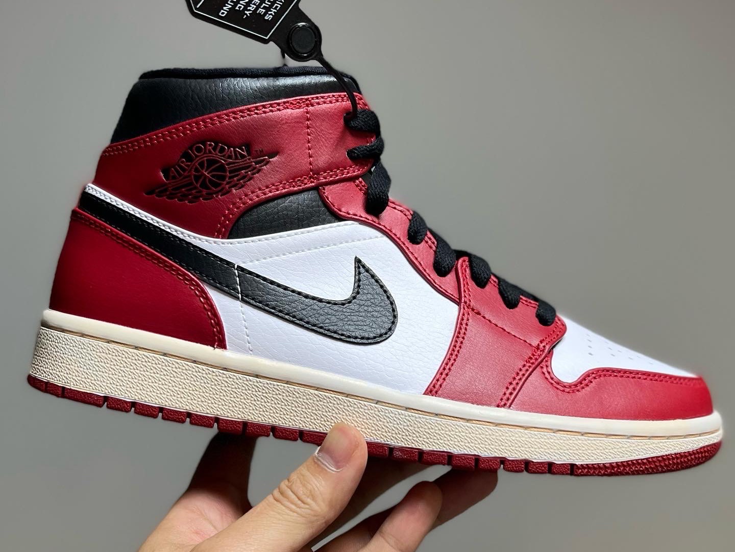 Jordan 1 Mid Chicago 2020 착용 스타일
