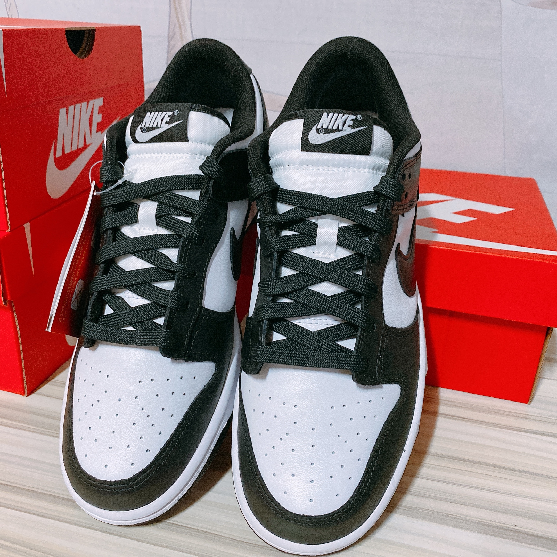 Nike Dunk Low Retro Black 착용 스타일 - 2