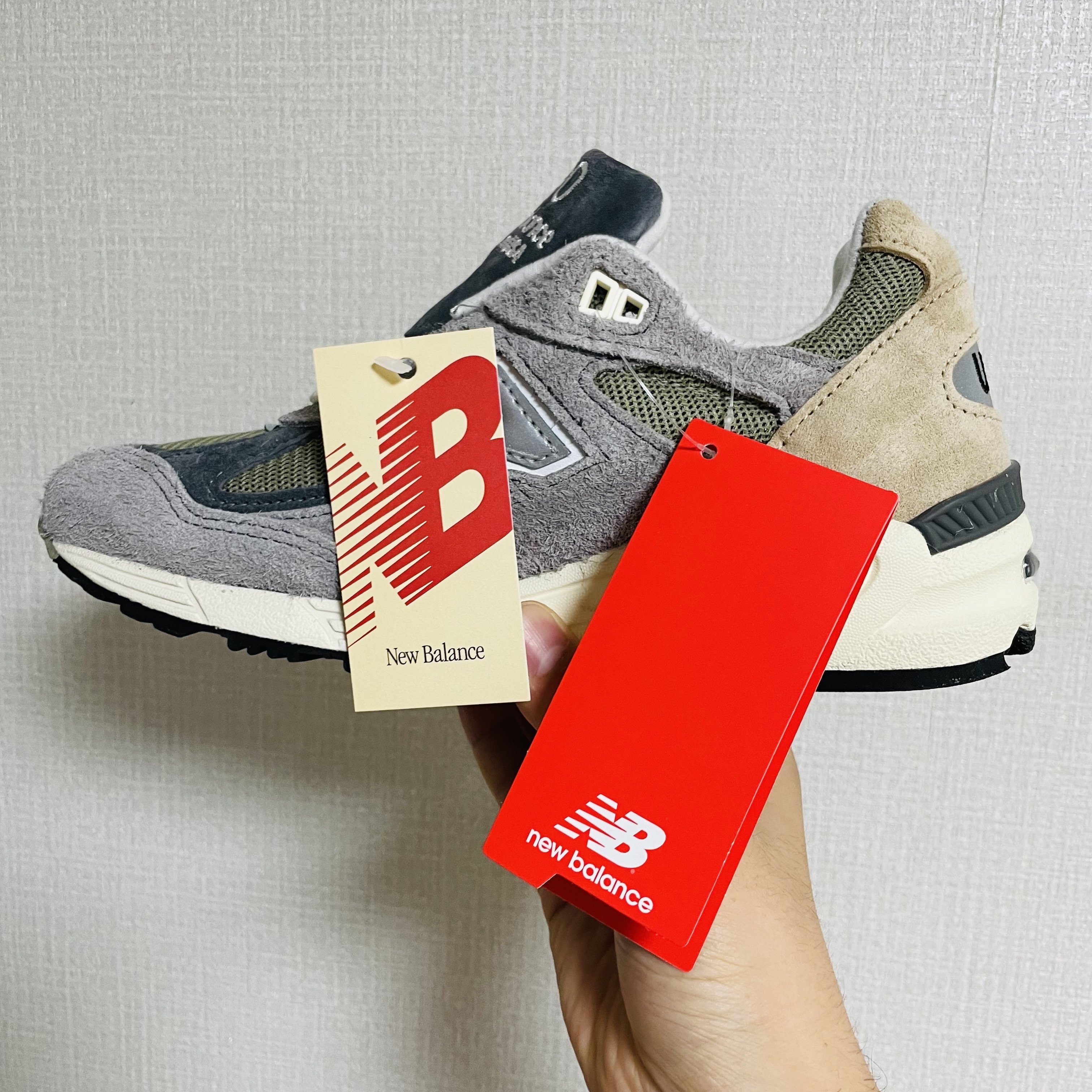 New Balance 990v2 Made in USA Marblehead Incense 착용 스타일 - 5