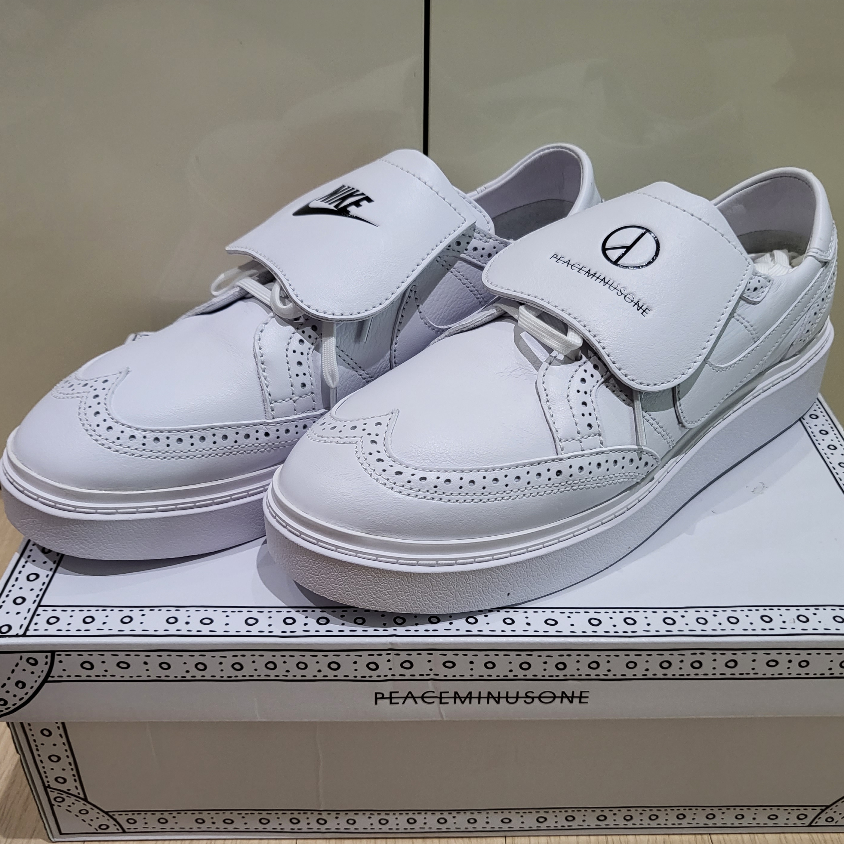 Nike x Peaceminusone Kwondo1 White 착용 스타일 - 2