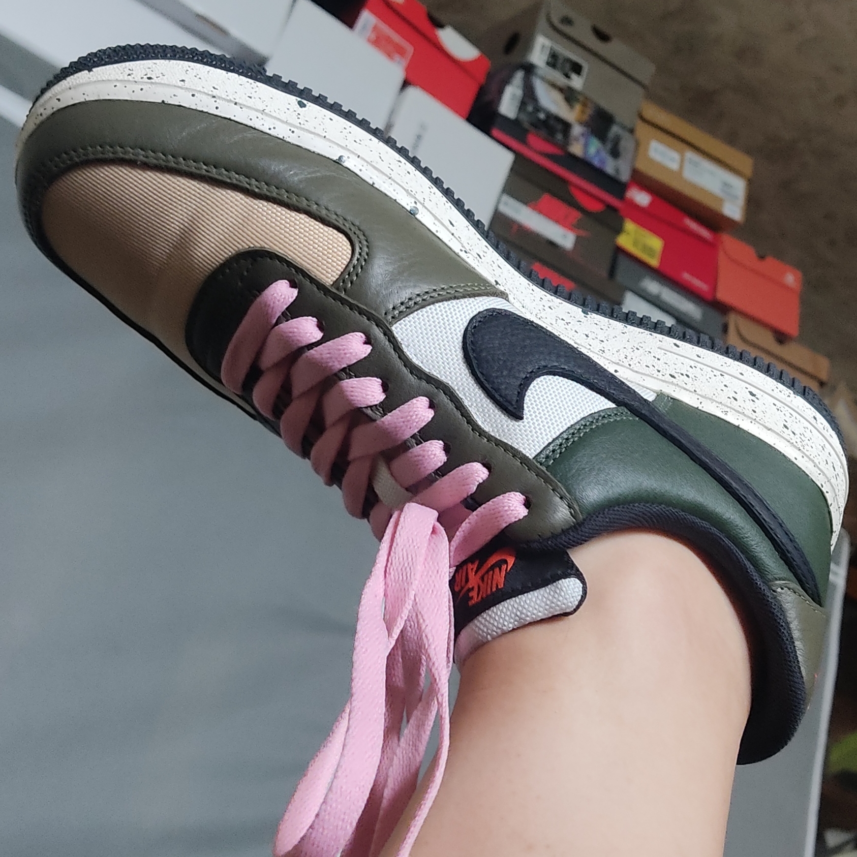 Nike Air Force 1 Low Gore-Tex Escape 착용 스타일 - 1