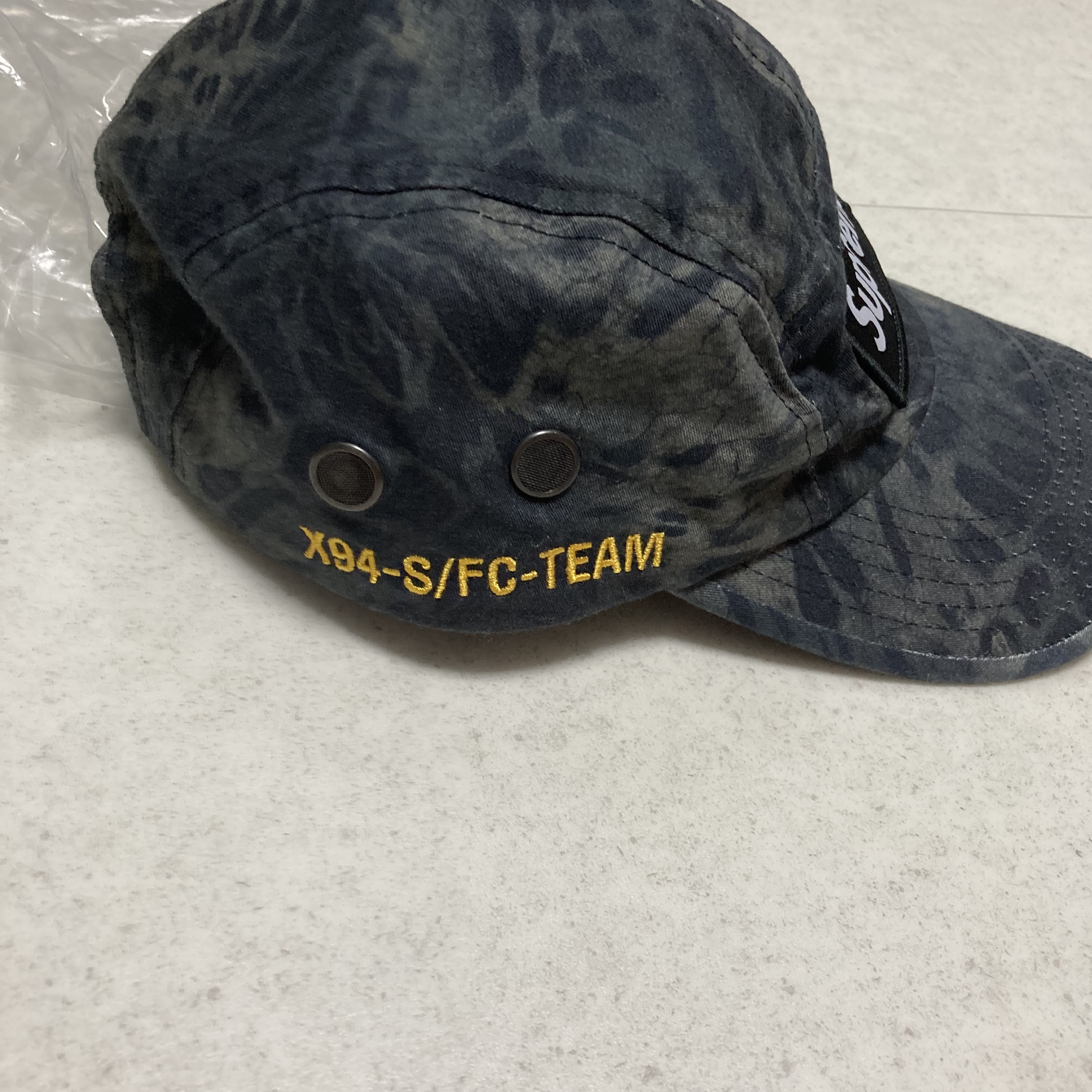 Supreme Military Camp Cap Black Prym1 Camo - 22SS 착용 스타일 - 2