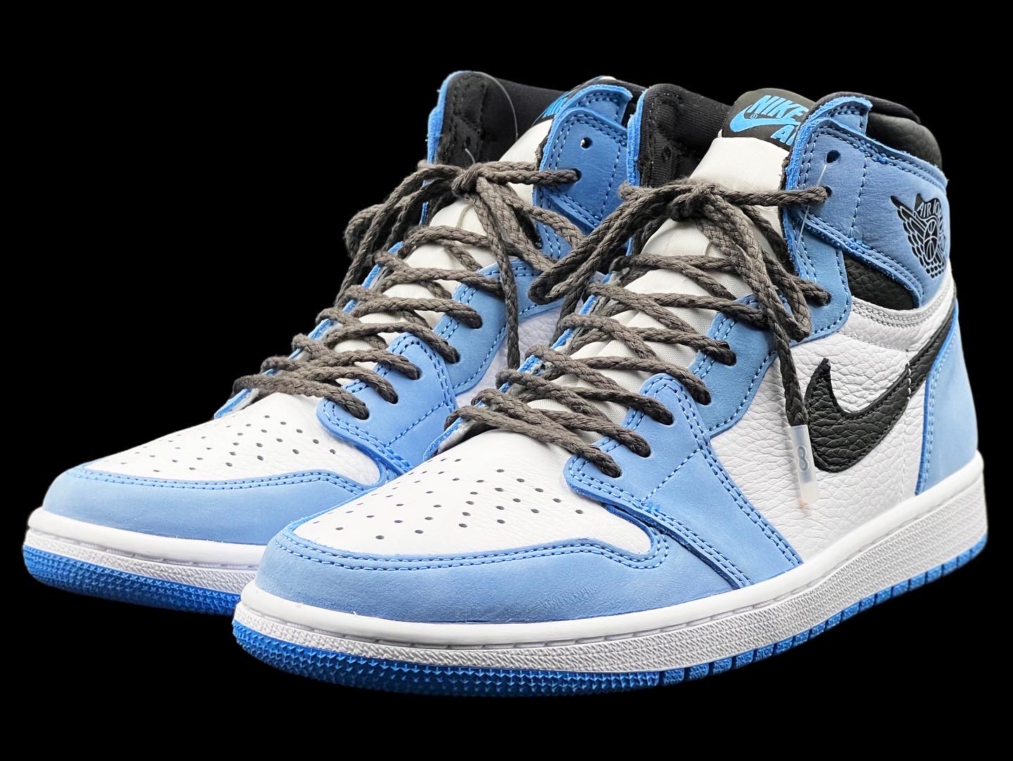 Jordan 1 Retro High OG University Blue, (GS) Jordan 1 Retro High OG University Blue 착용 스타일 - 3