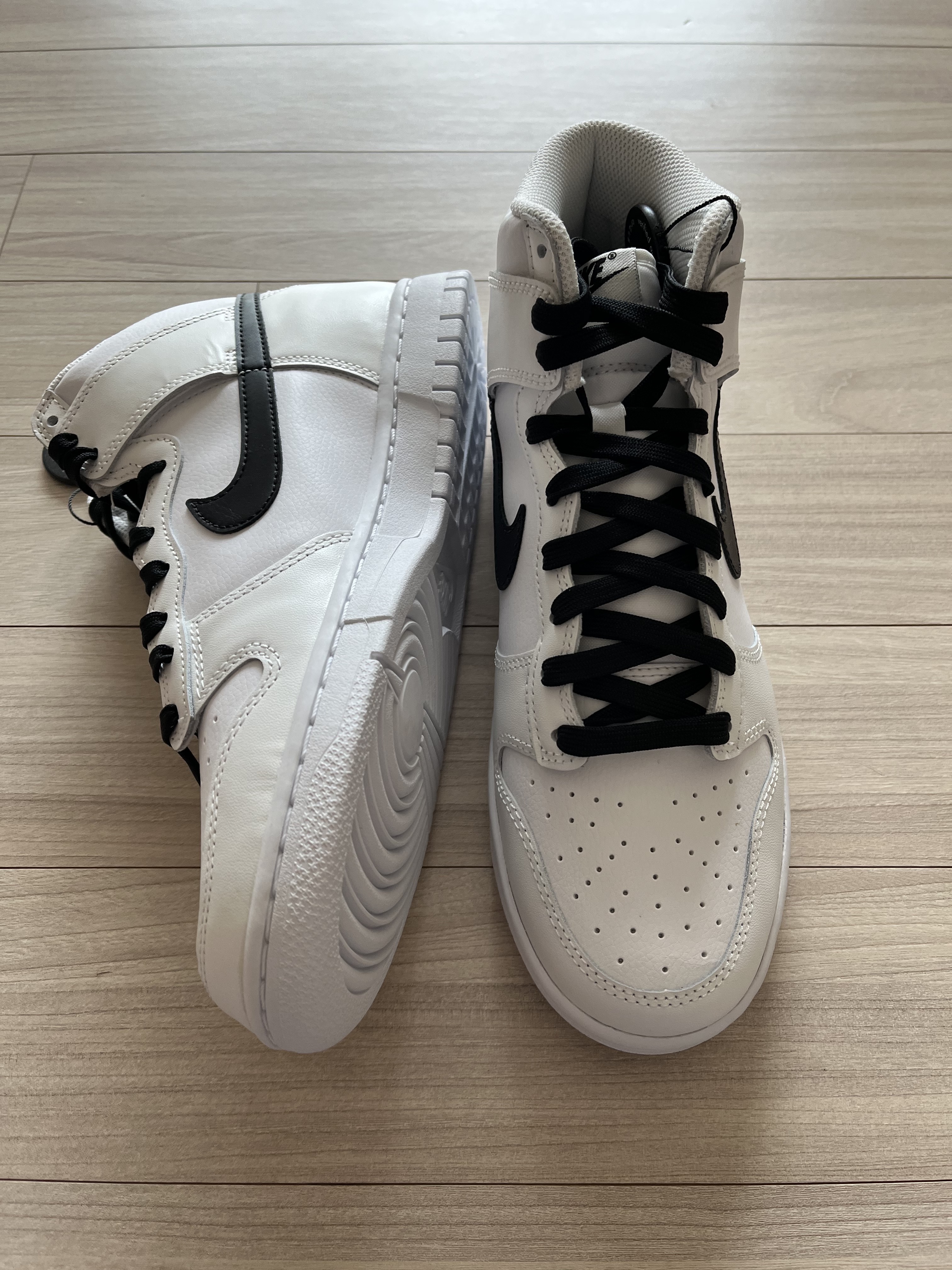 Nike Dunk High Retro Summit White 착용 스타일 - 2