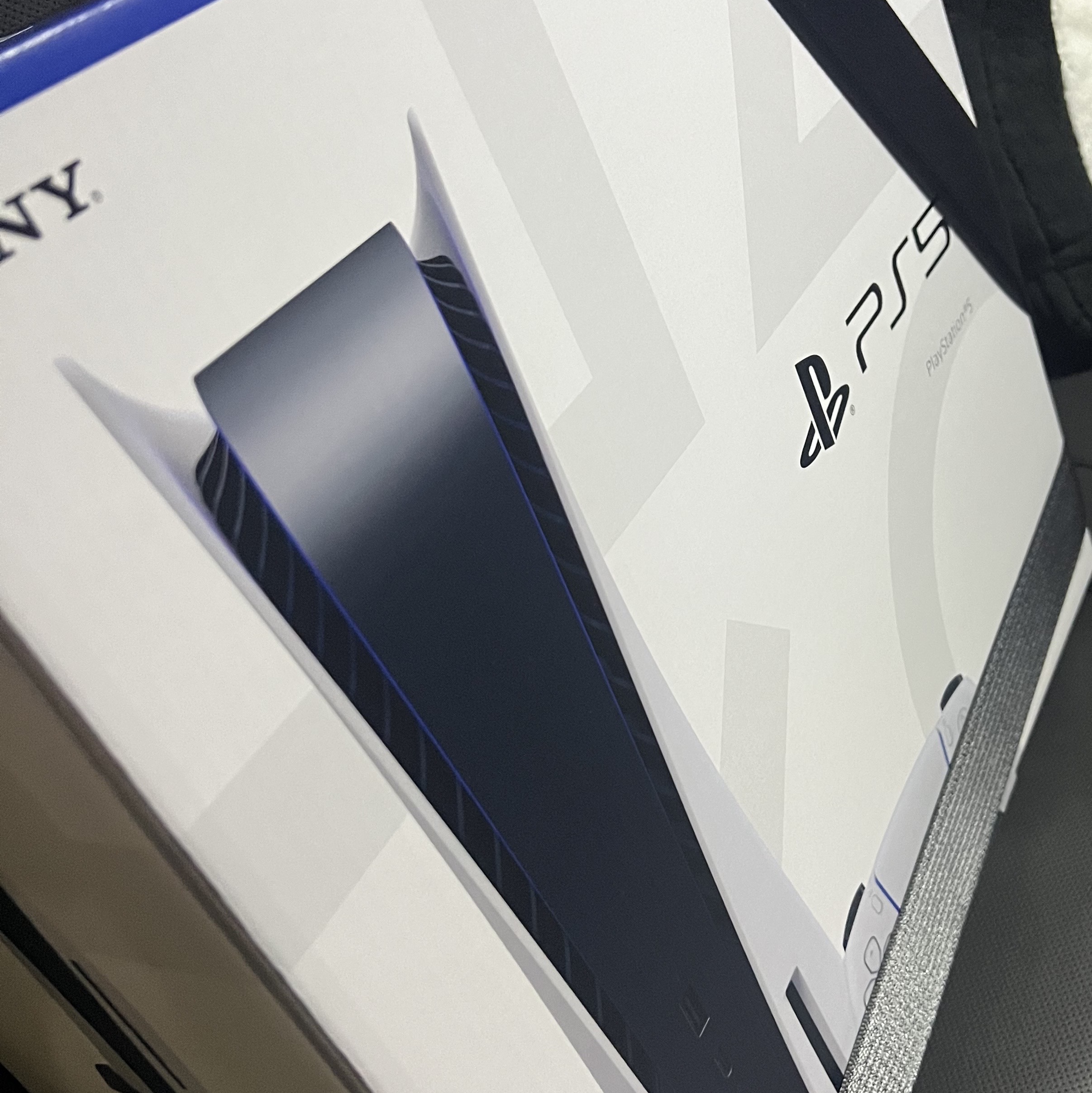 Playstation 5 Blu-ray Edition (SIEK 220V) 착용 스타일