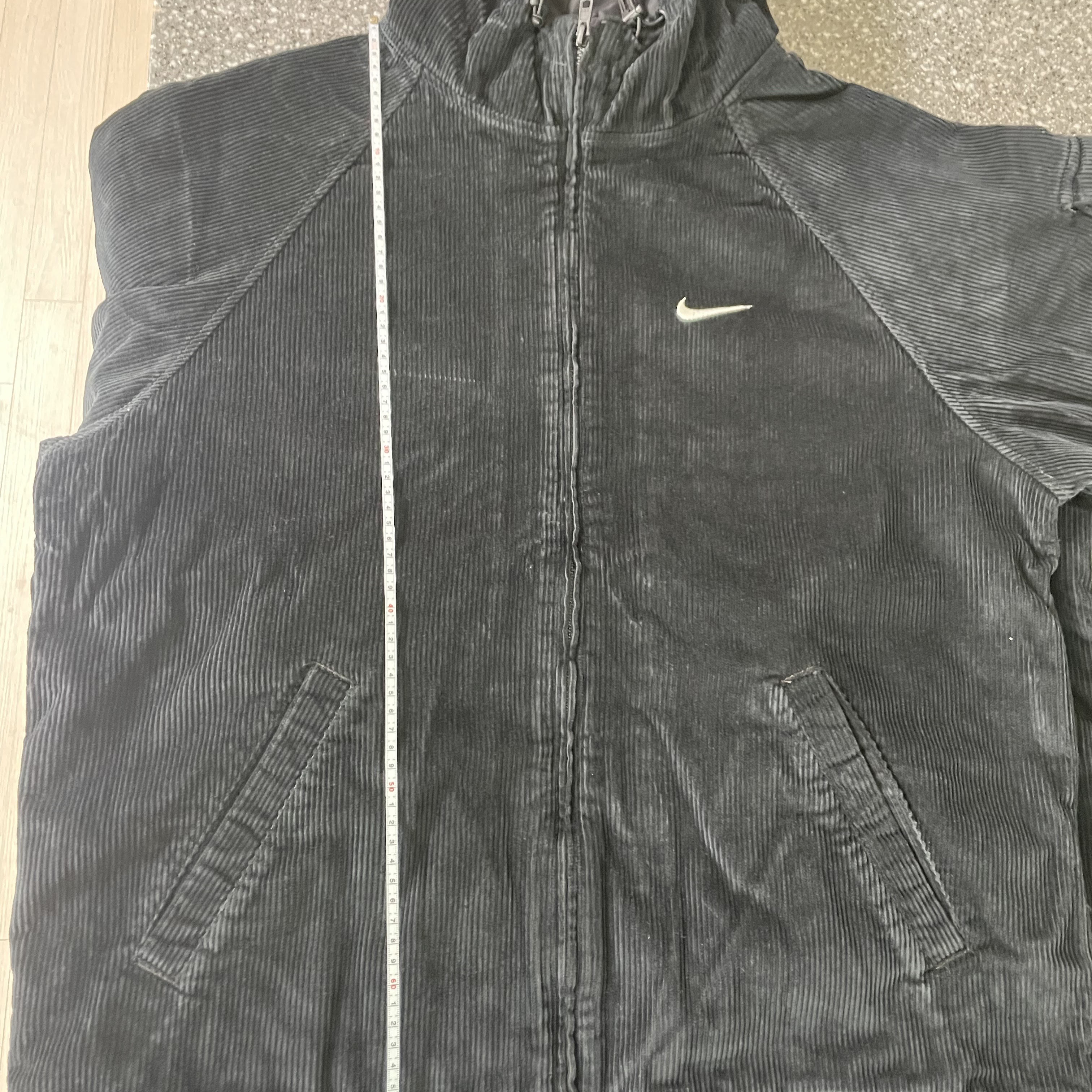Supreme x Nike Arc Corduroy Hooded Jacket Black - 22SS 착용 스타일 - 1