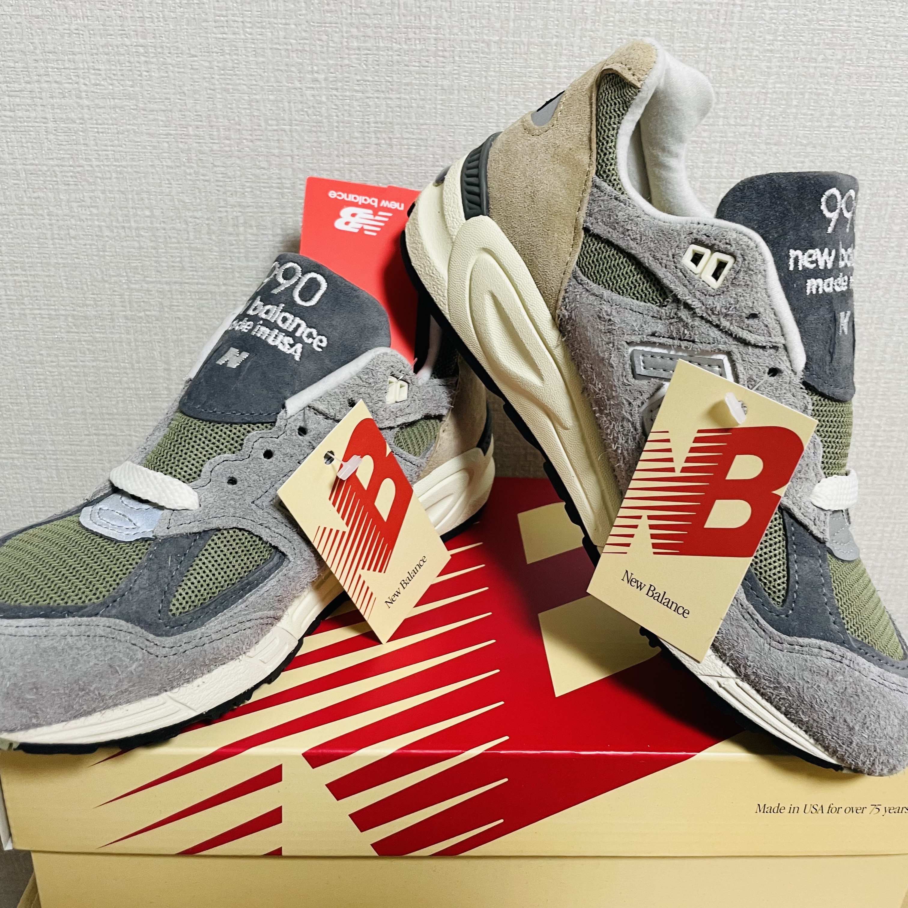 New Balance 990v2 Made in USA Marblehead Incense 착용 스타일 - 4