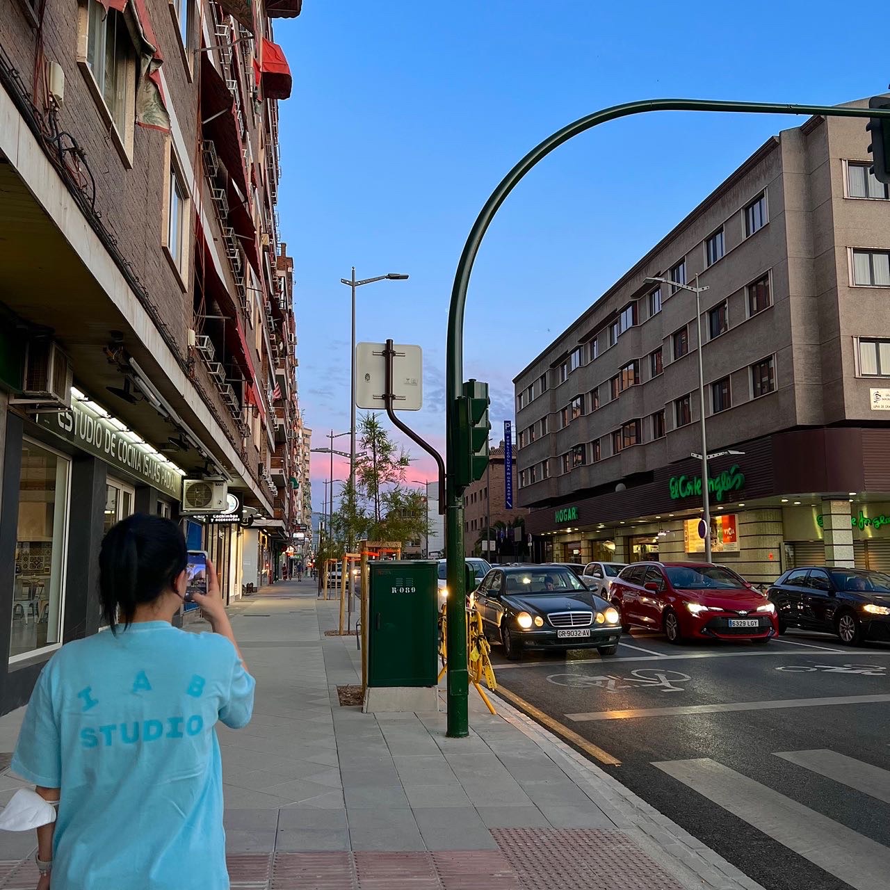 IAB Studio Pigment T-Shirt Cyan 착용 스타일