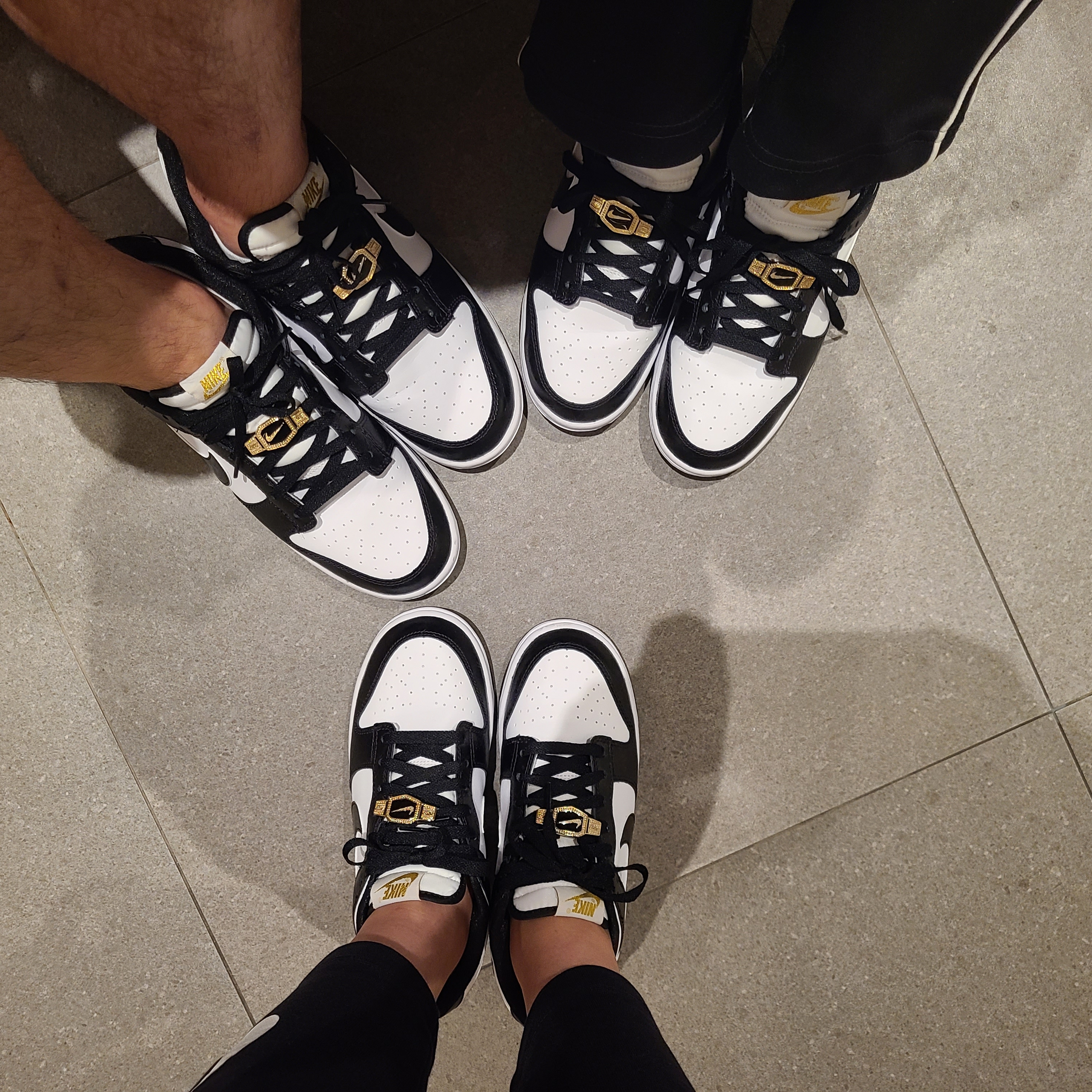 Nike Dunk Low Retro SE Black 착용 스타일