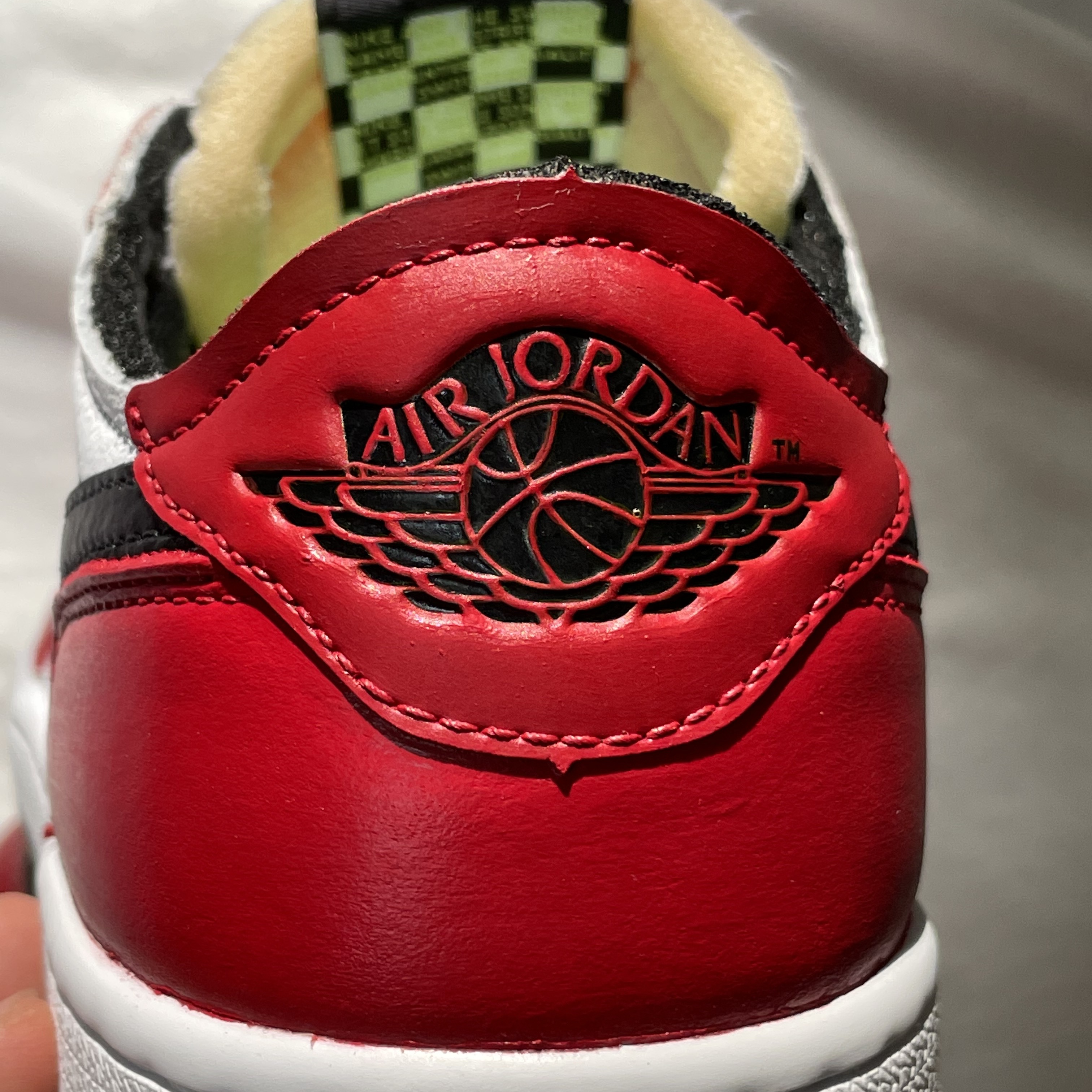 Jordan 1 Low OG Ghost Green 착용 스타일 - 3