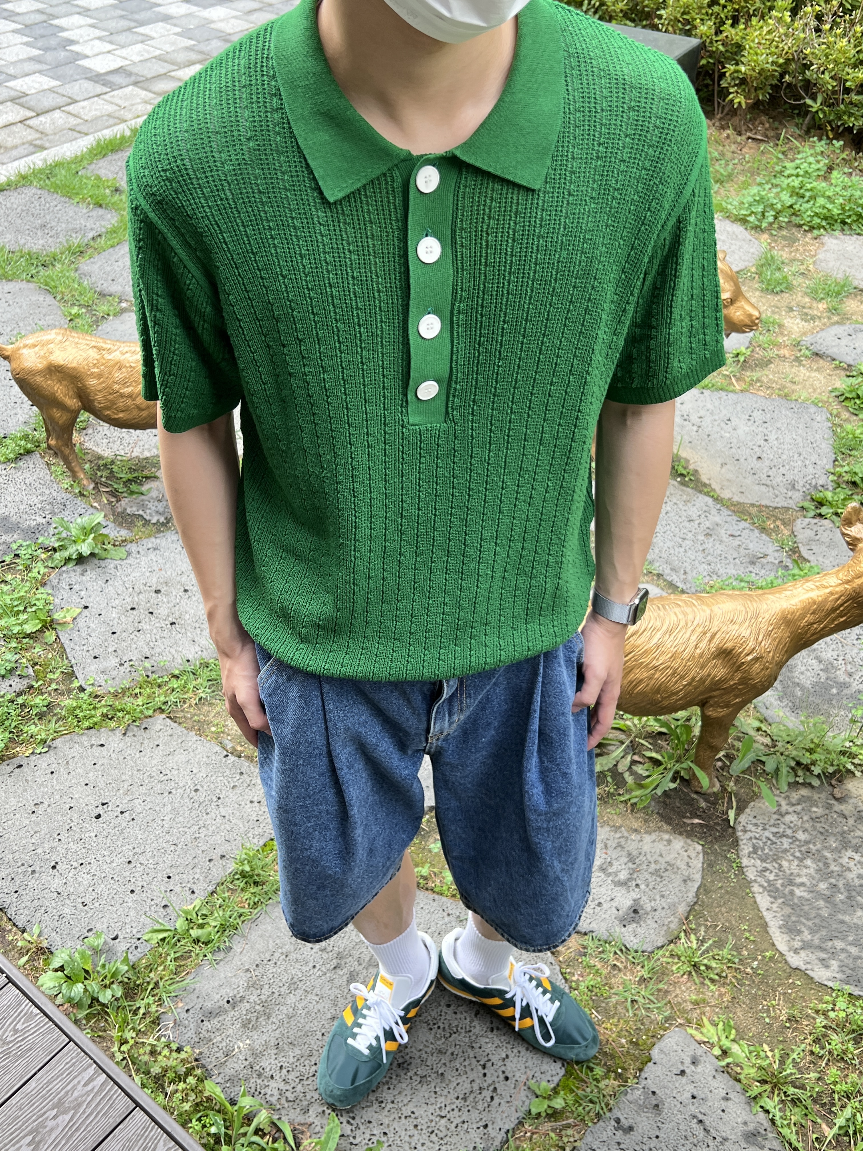 Adidas x Noah Vintage Collegiate Gold 착용 스타일 - 1