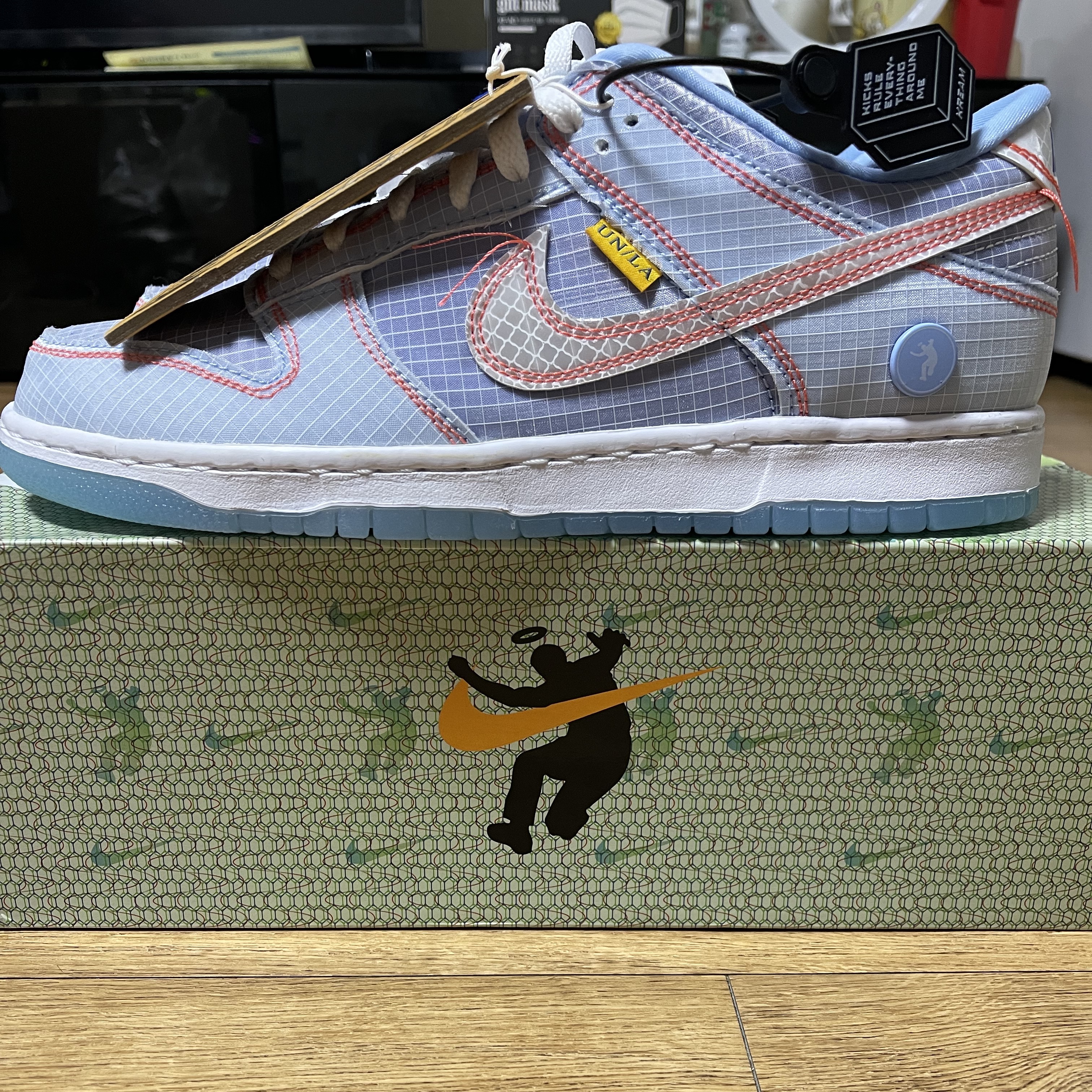 Nike x Union Dunk Low Passport Pack Argon 착용 스타일 - 1