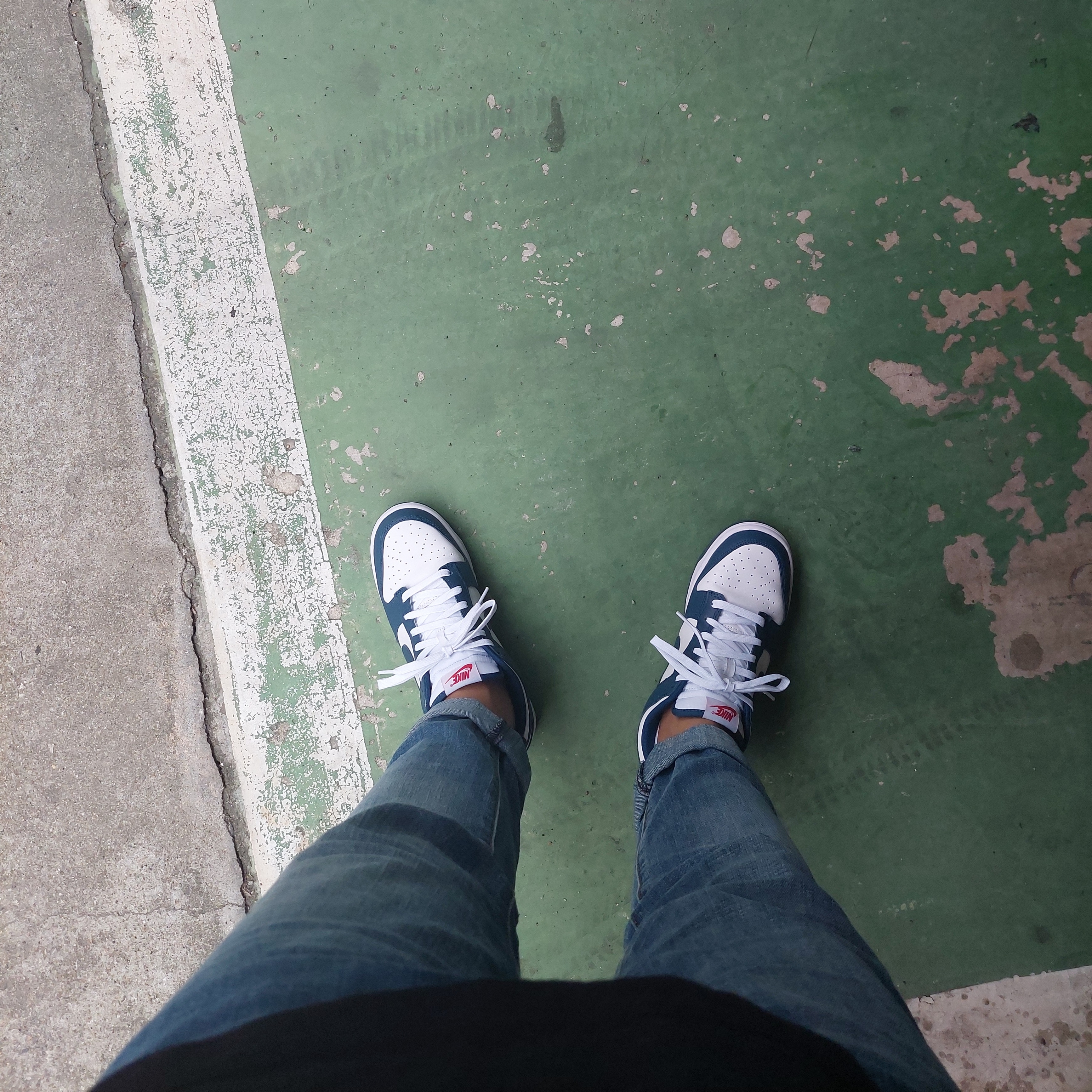Nike Dunk Low Retro Valerian Blue 착용 스타일