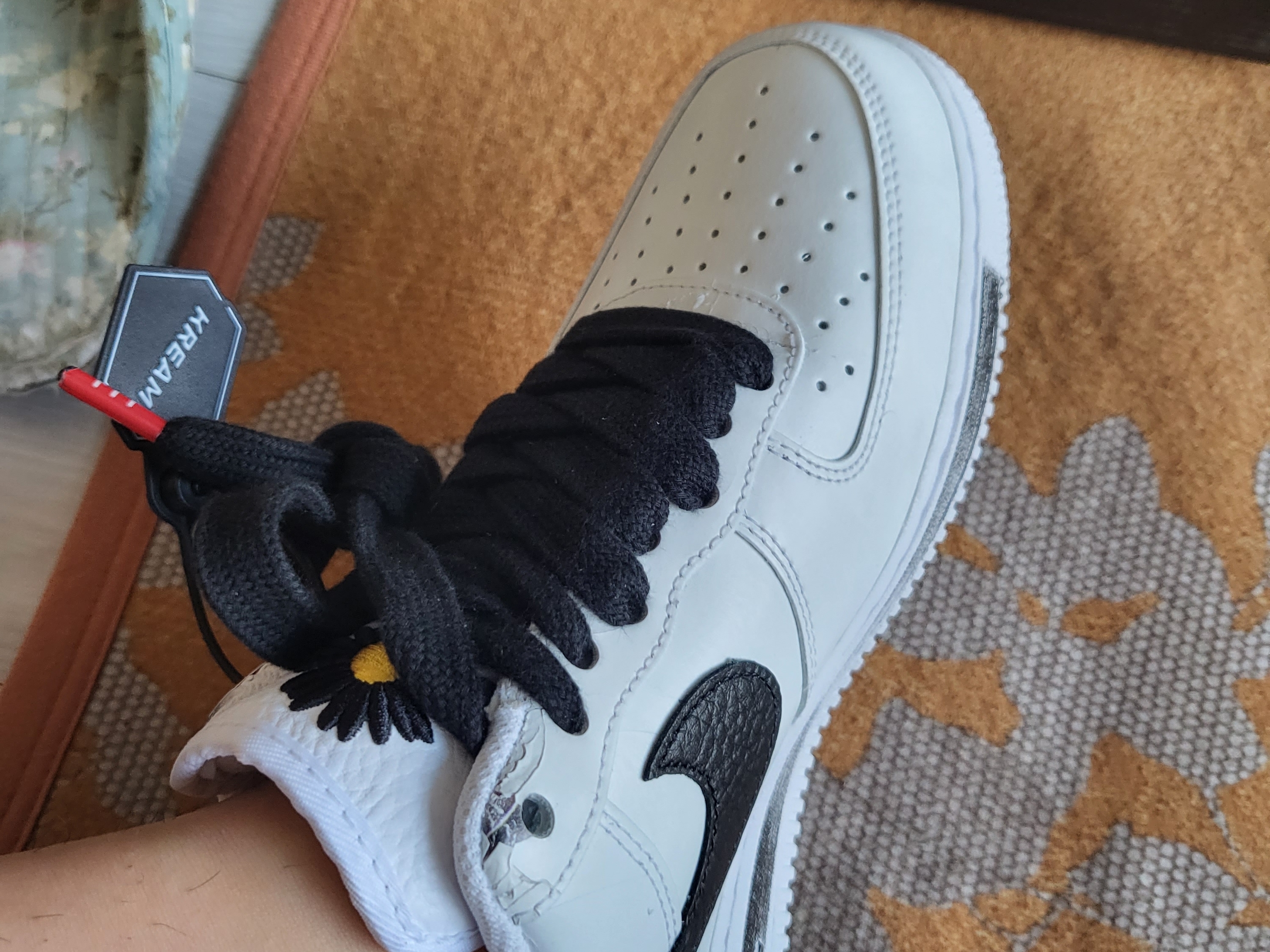 Nike x Peaceminusone Air Force 1 Low Para-Noise 2.0 착용 스타일 - 3