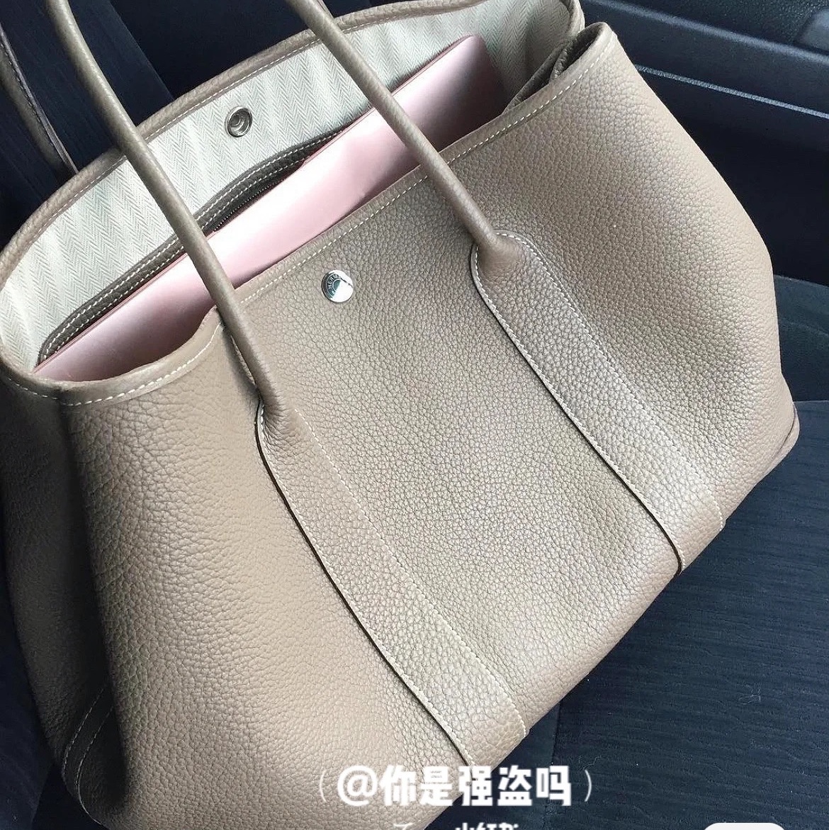 Hermes Garden Party 36 Bag Negonda & Palladium Gris Meyer 착용 스타일 - 3