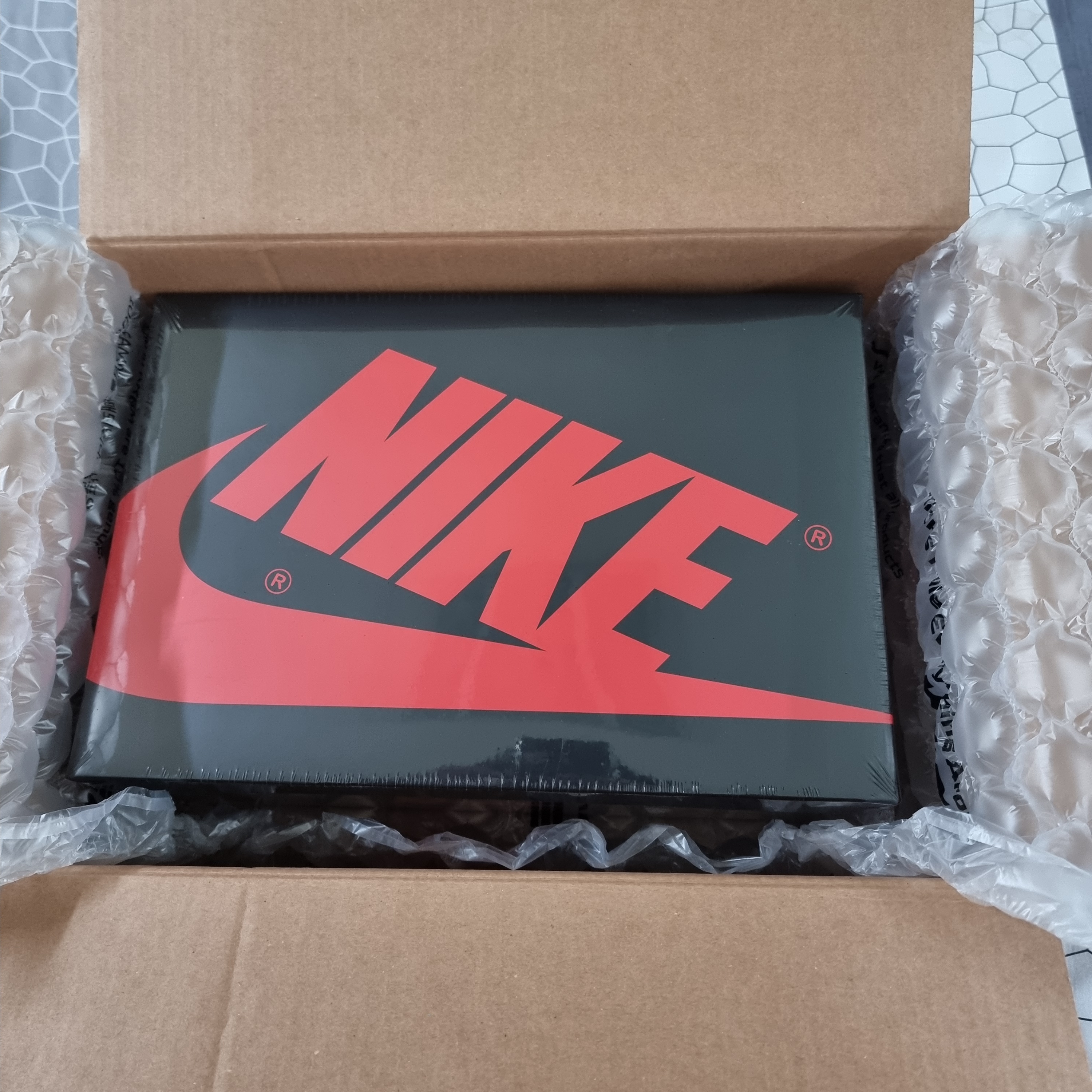 Jordan 1 Retro High OG Bleached Coral 착용 스타일 - 2