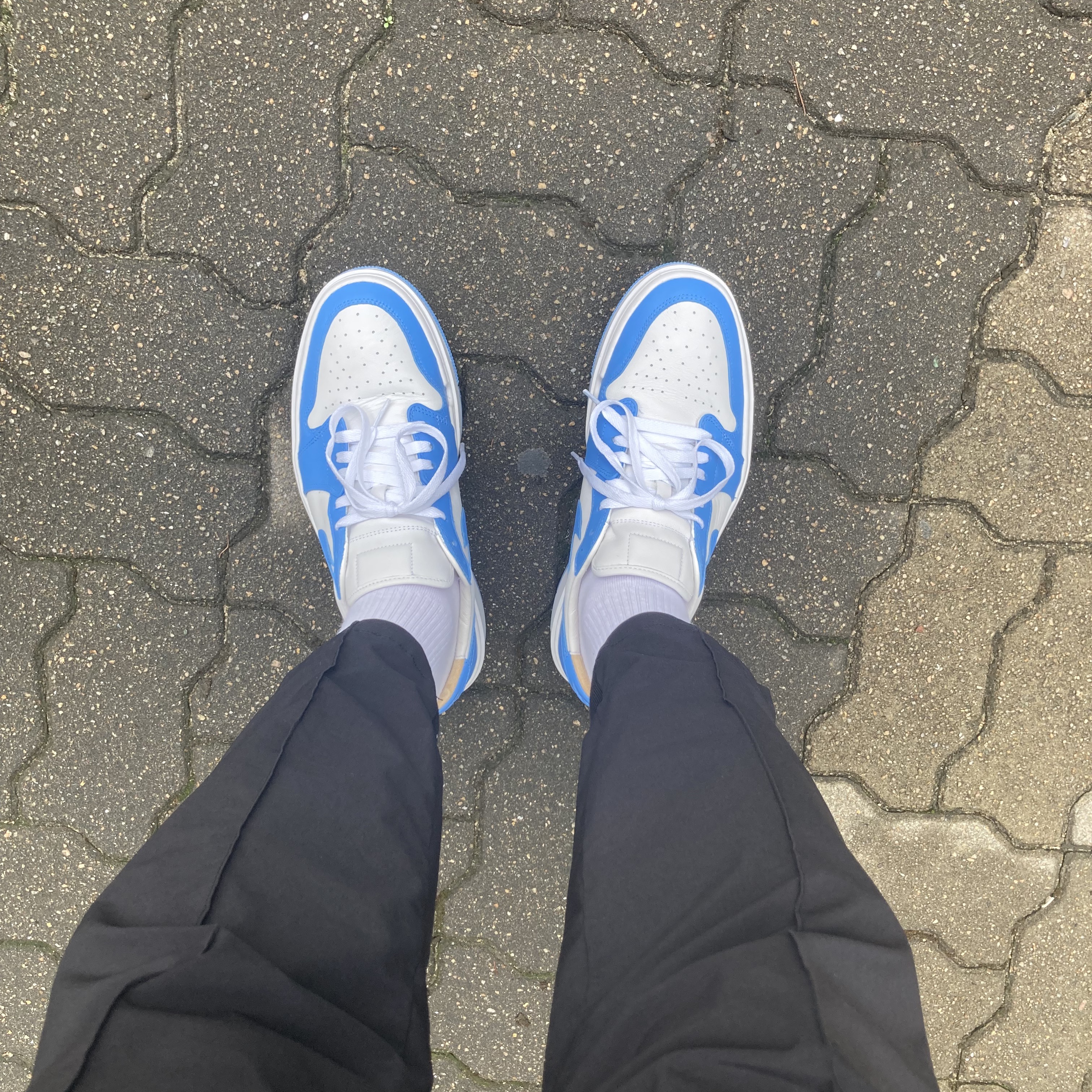 (W) Jordan 1 Elevate Low SE University Blue 착용 스타일 - 3