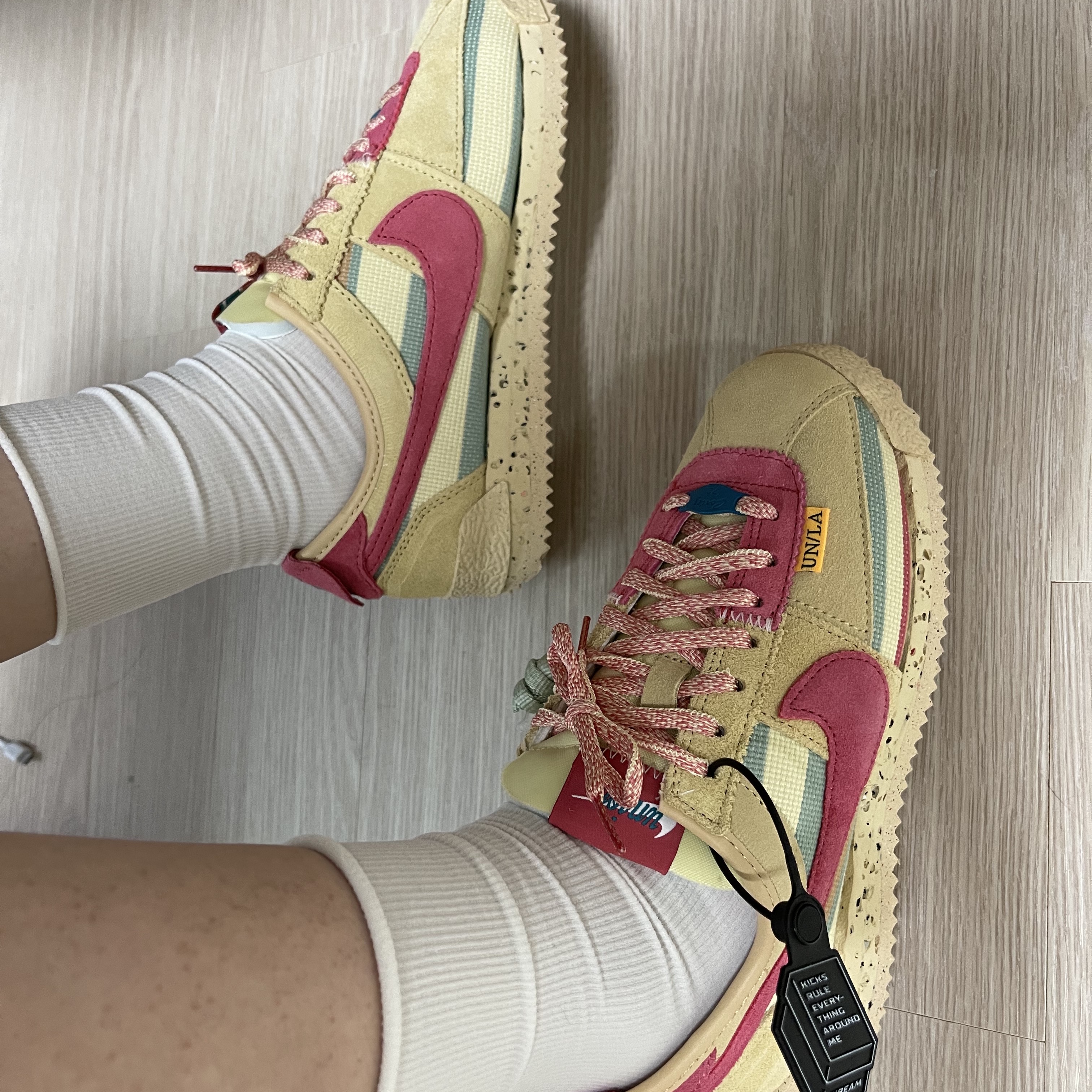 Nike x Union Cortez SP Sesame 착용 스타일 - 3