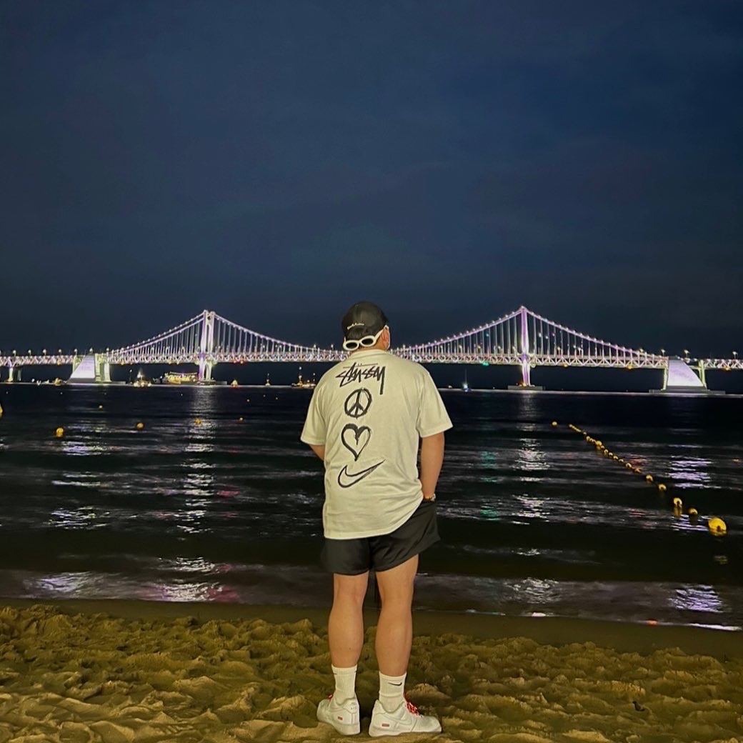 Nike x Supreme Air Force 1 Low White, Nike x Fear of God Basketball Shorts Off Noir 착용 스타일 - 2