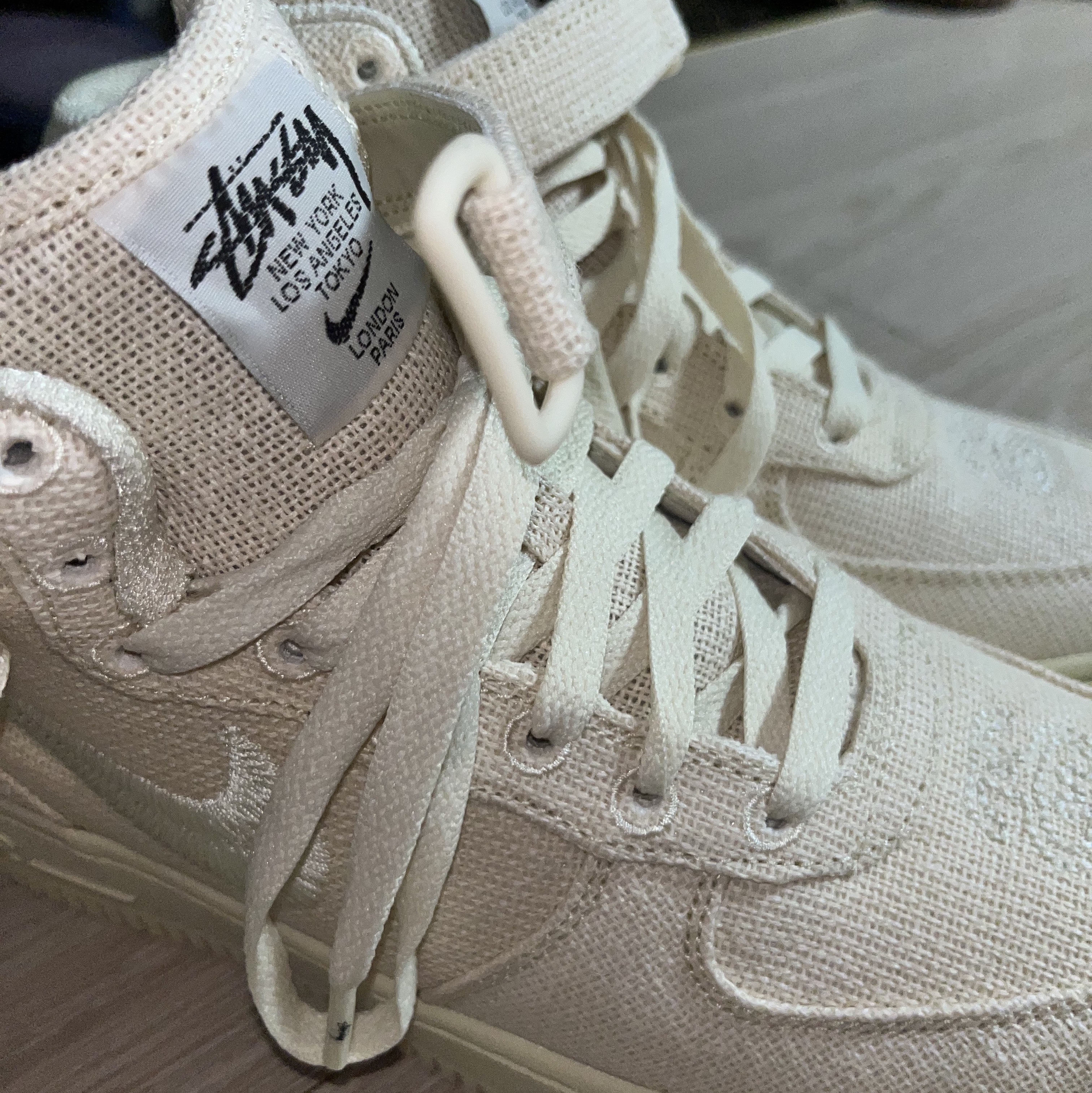 Nike x Stussy Air Force 1 '07 Mid SP Fossil 착용 스타일