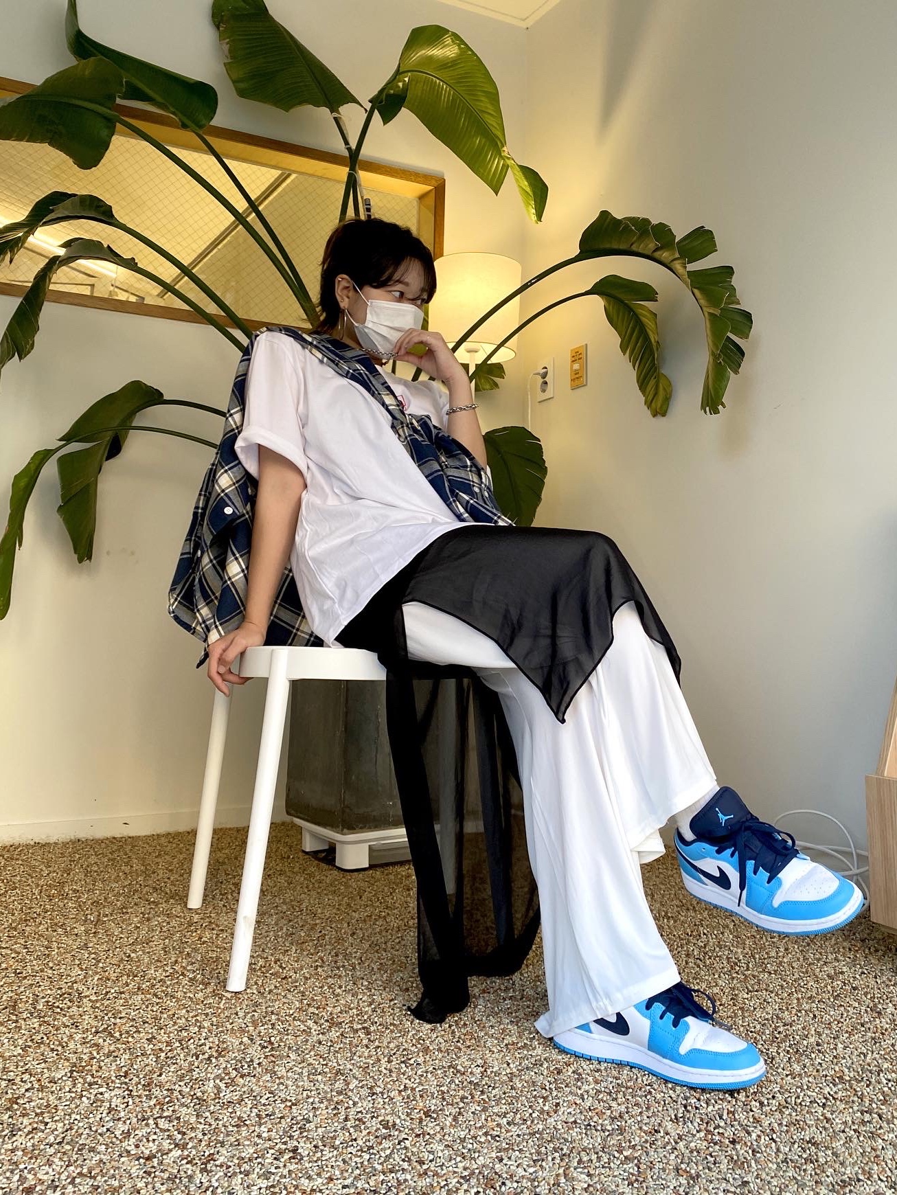 (GS) Jordan 1 Low Dark Powder Blue 착용 스타일 - 1