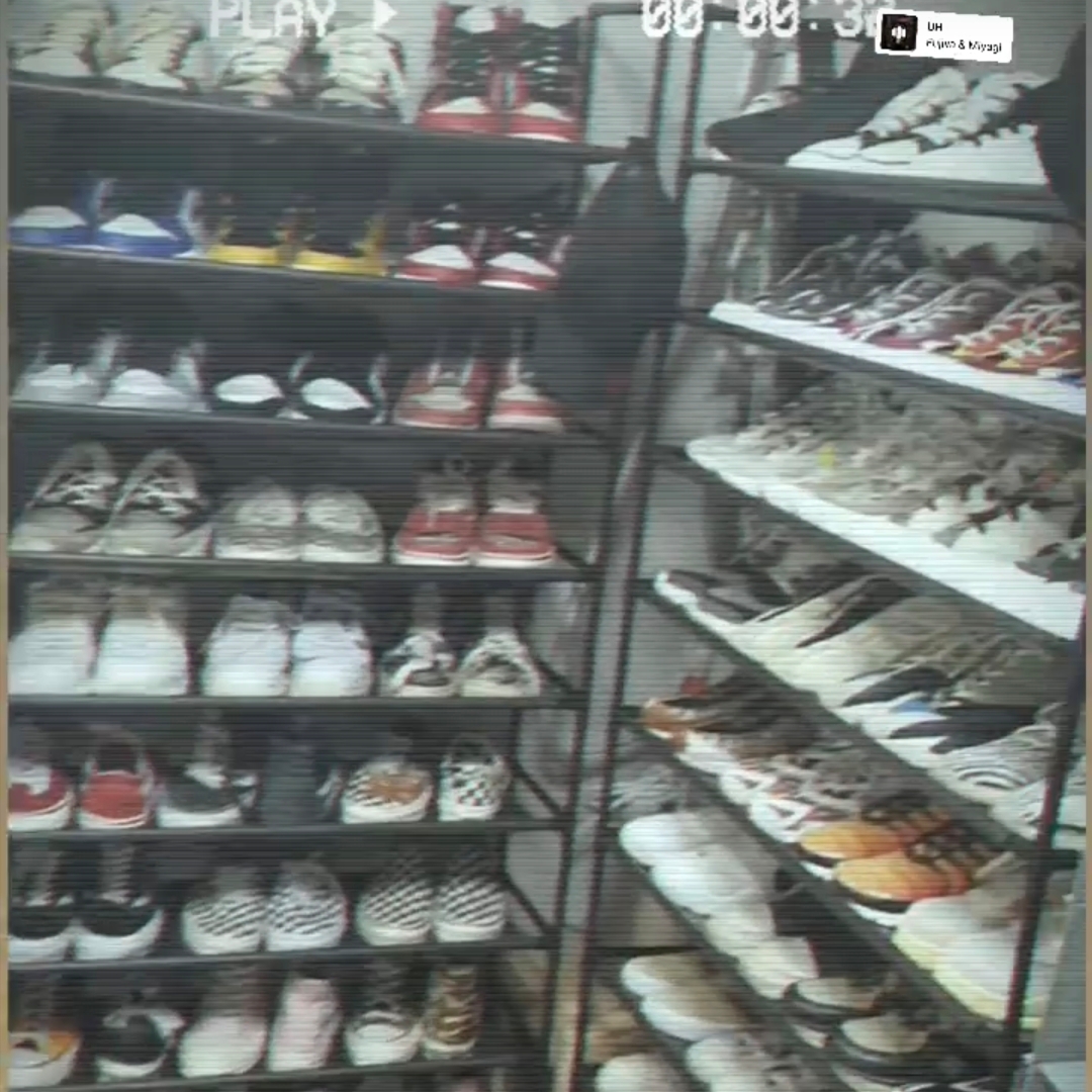 Jordan 1 x Travis Scott x Fragment Retro Low OG SP Military Blue, Nike x Travis Scott SB Dunk Low 착용 스타일
