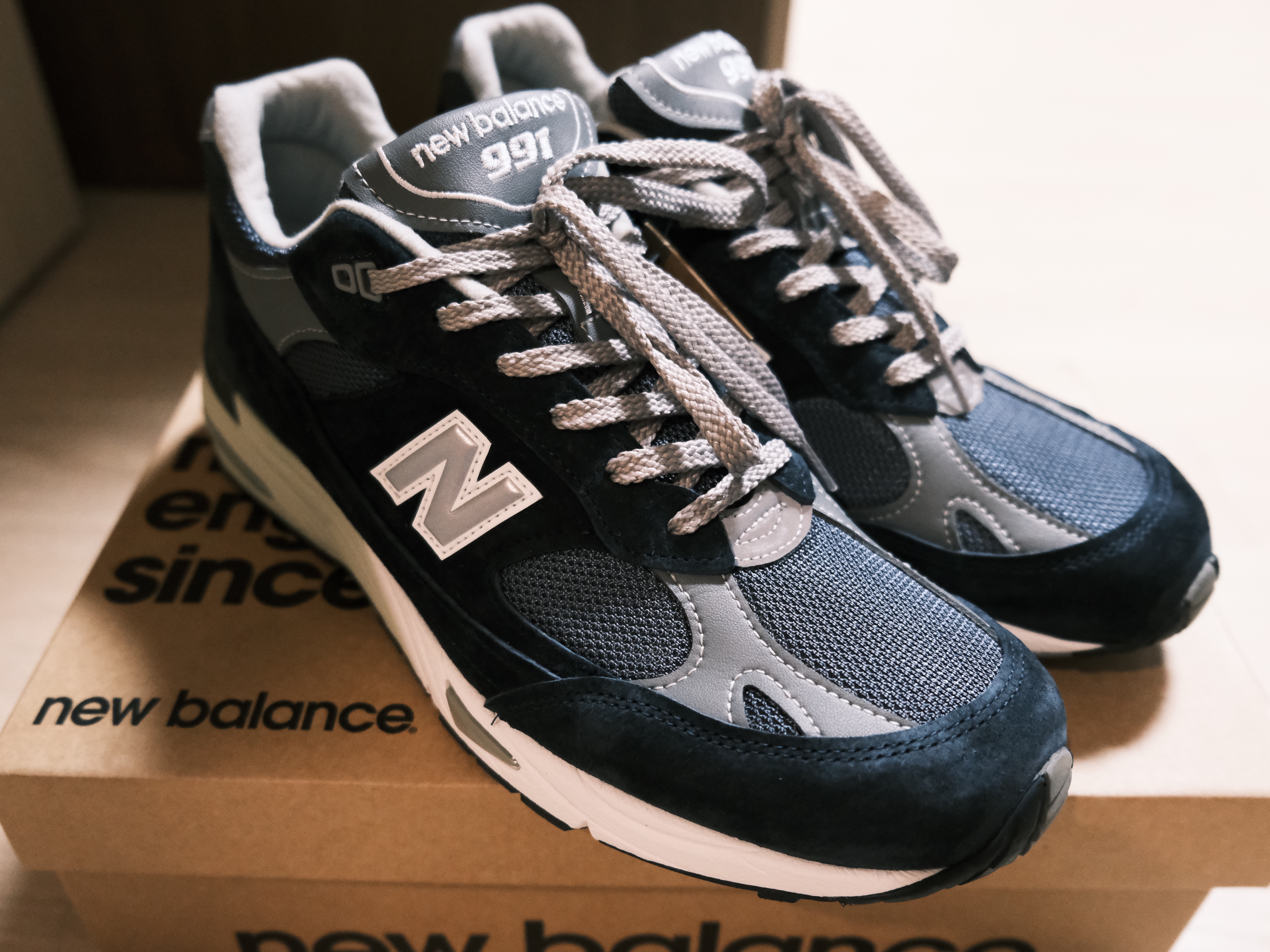 New Balance 991 Made in UK Navy 착용 스타일 - 2