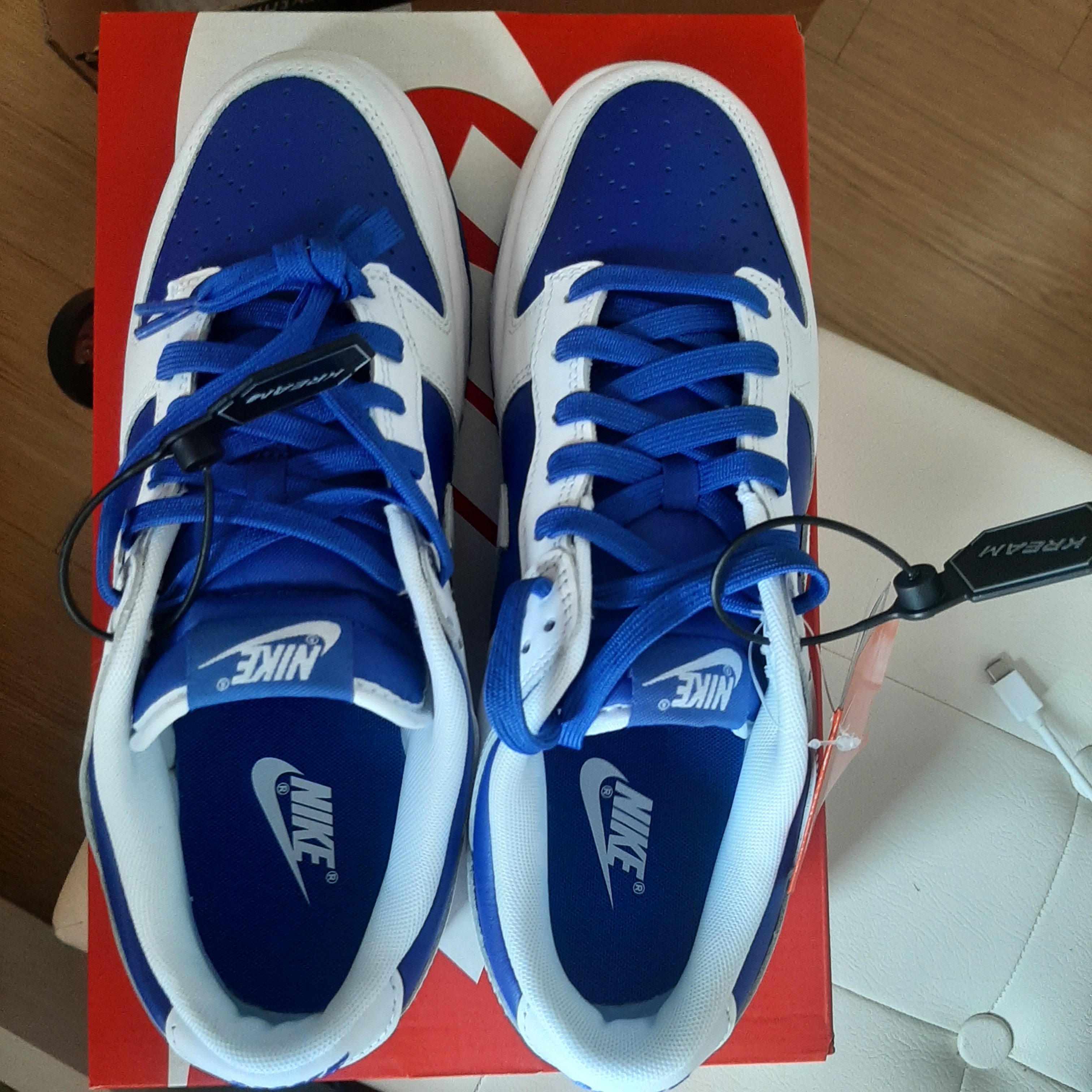 Nike Dunk Low Retro Racer Blue and White 착용 스타일 - 2