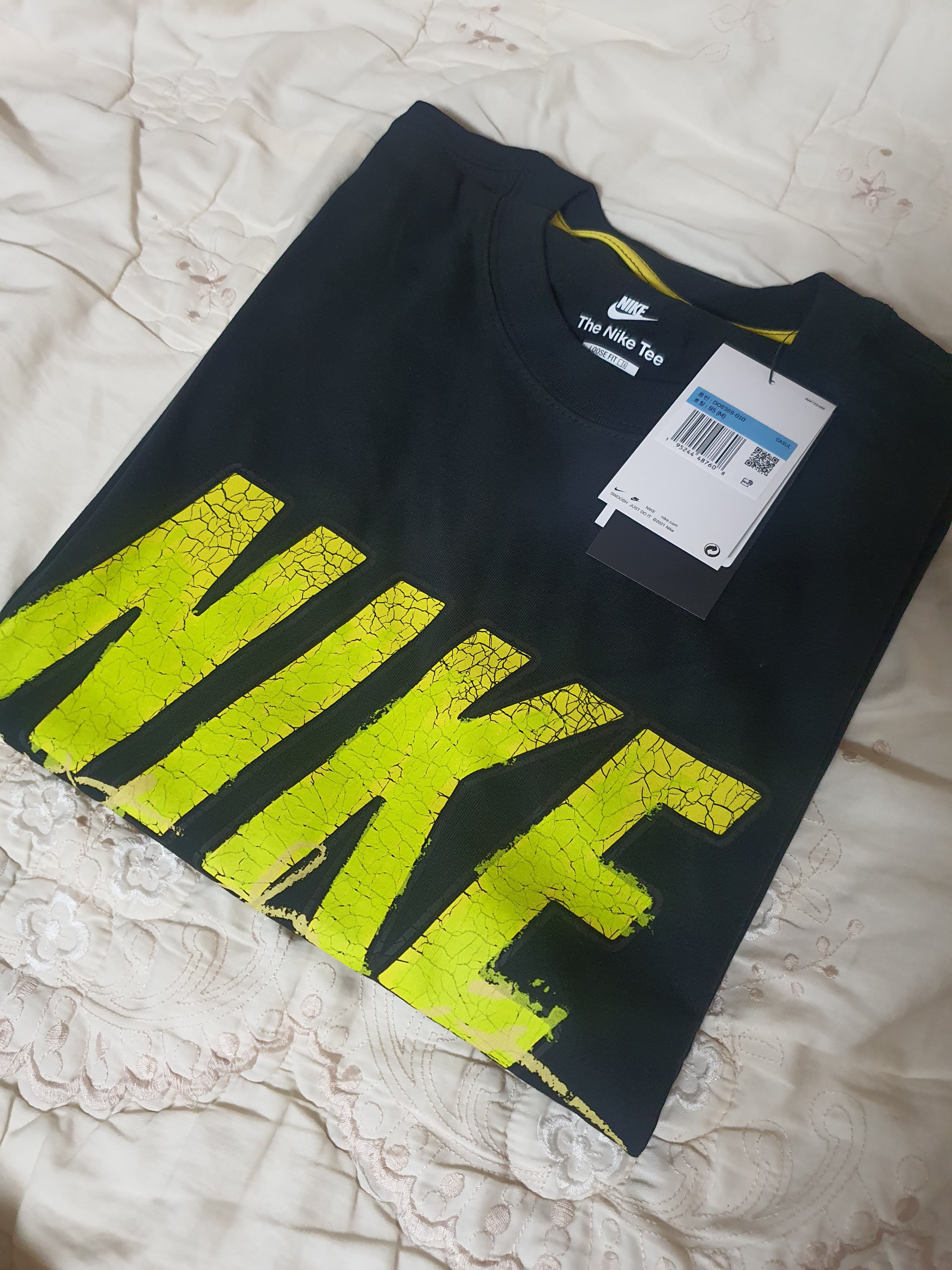 Nike M NRG Dunk '85 T-Shirt Black - Asia, Nike M NRG Dunk '85 T-Shirt Black - US/EU 착용 스타일 - 1