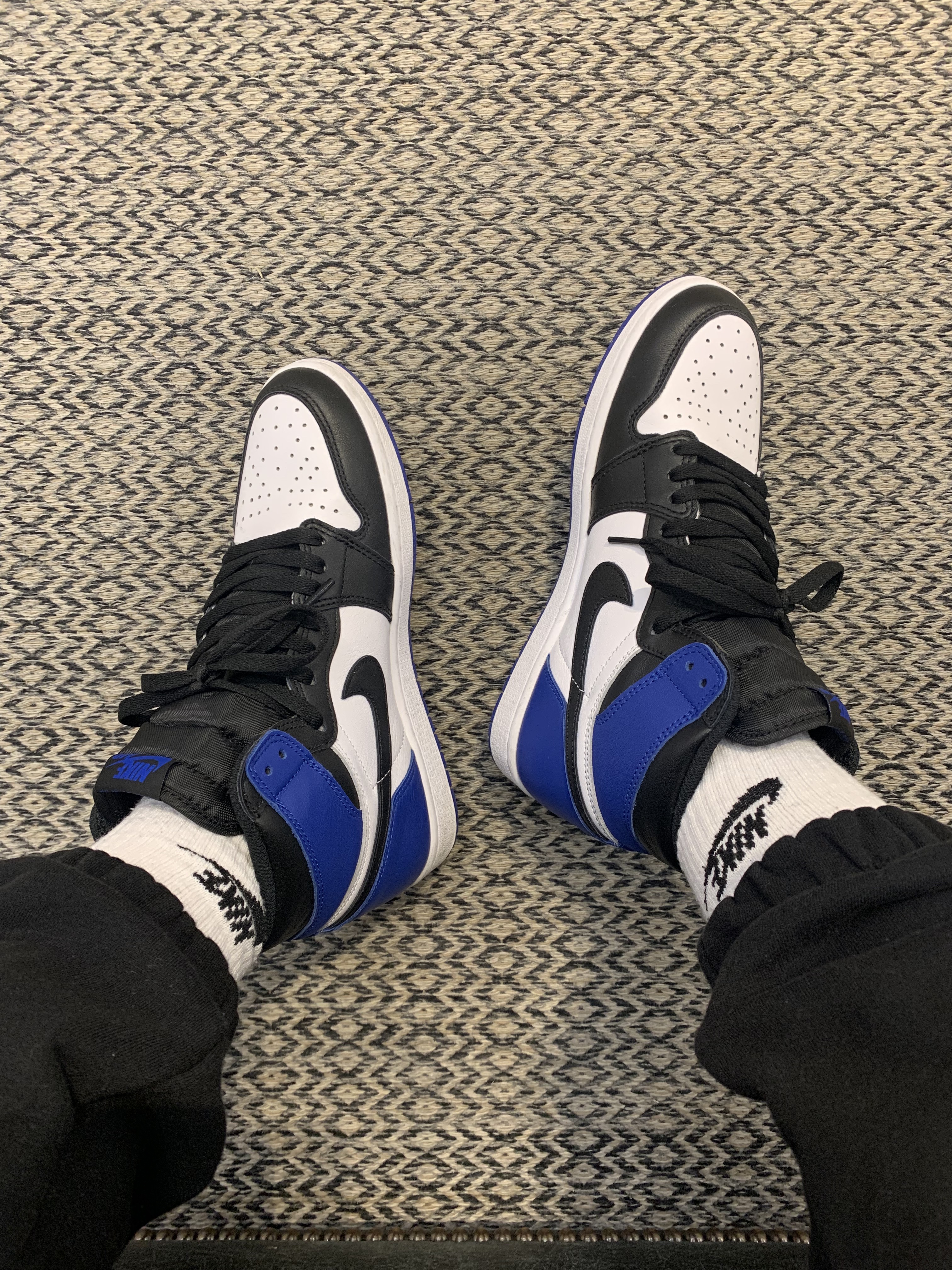 Jordan 1 x Fragment Retro High OG 착용 스타일