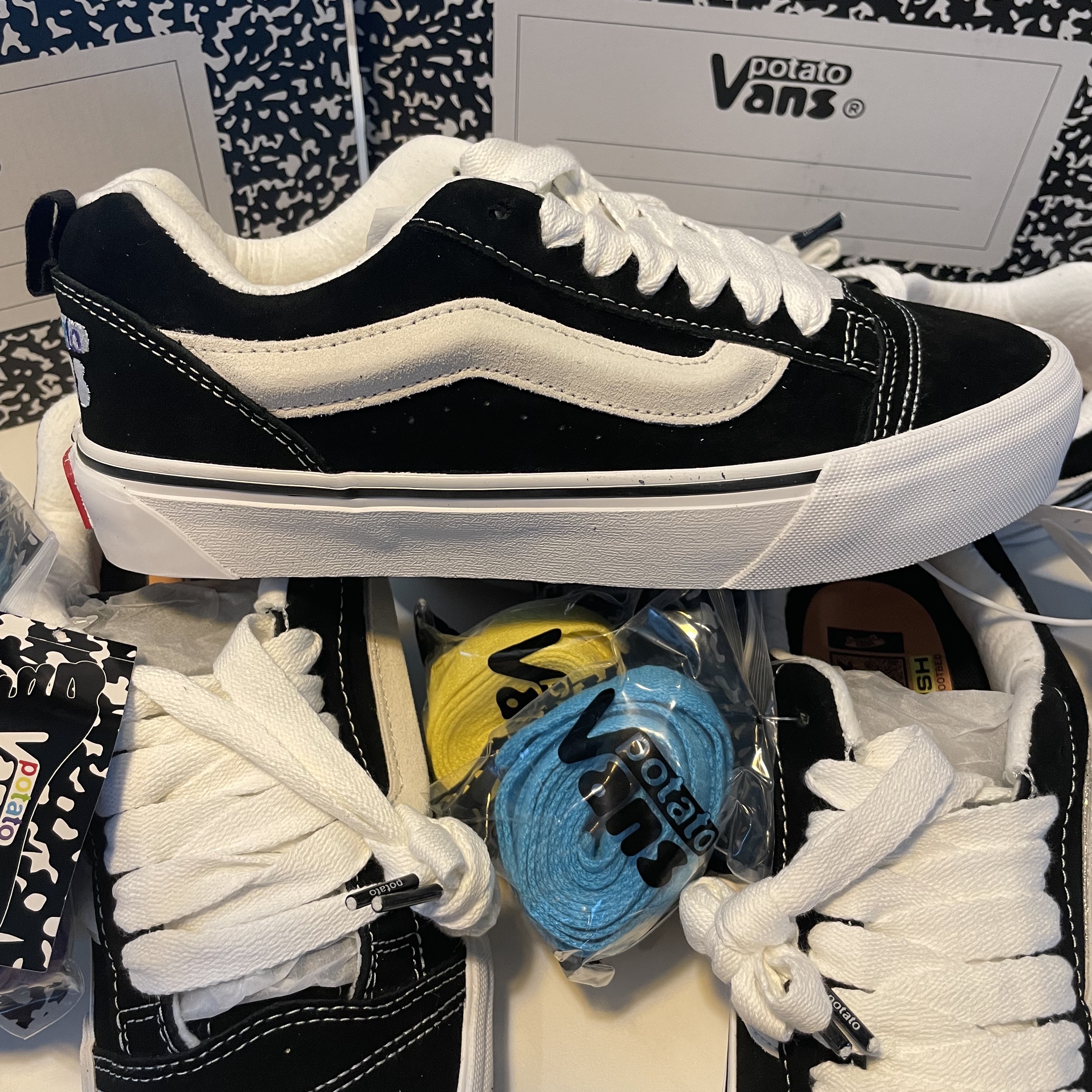 Vans Vault x Imran Potato Knu-Skool VR3 LX Black White 착용 스타일 - 2