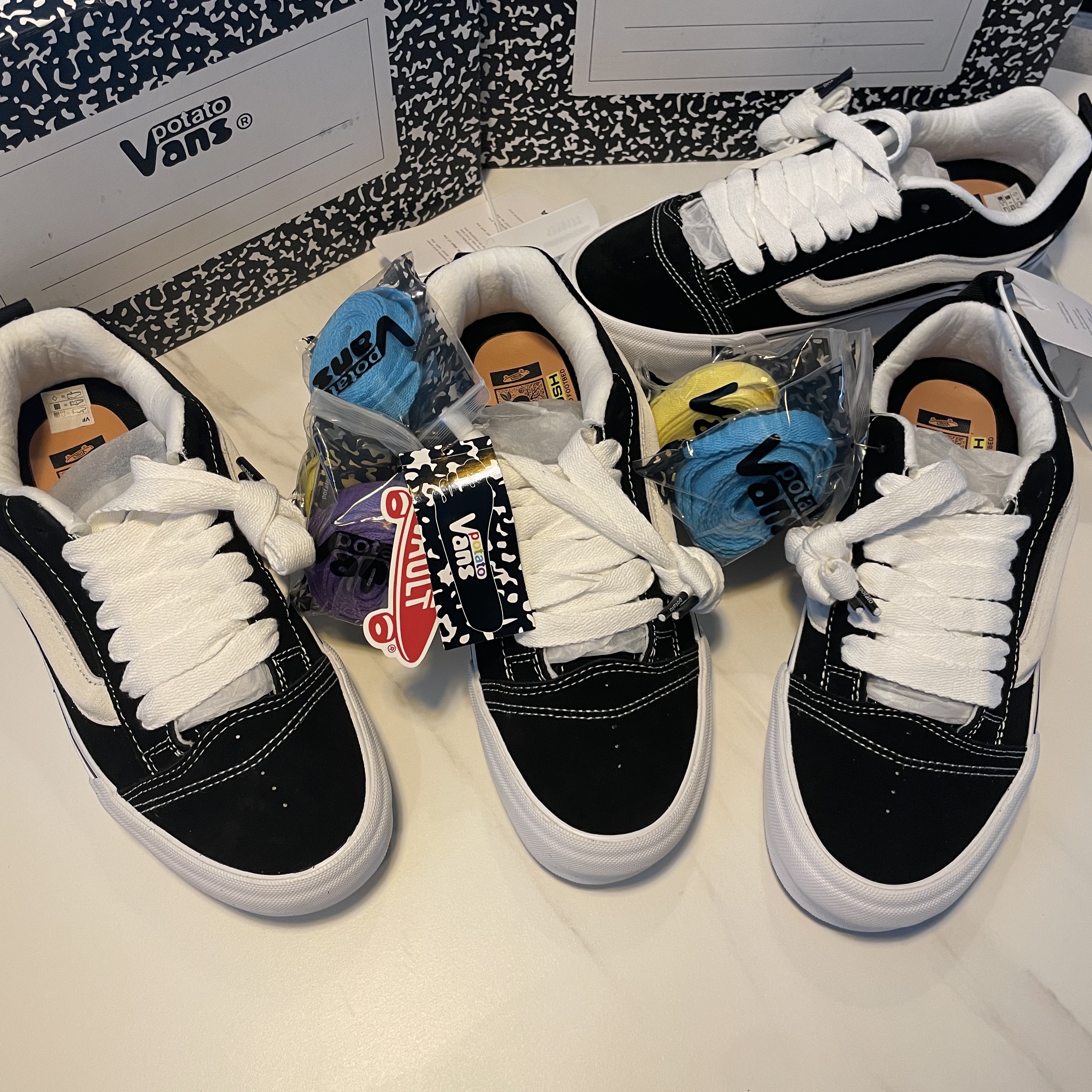 Vans Vault x Imran Potato Knu-Skool VR3 LX Black White 착용 스타일 - 1