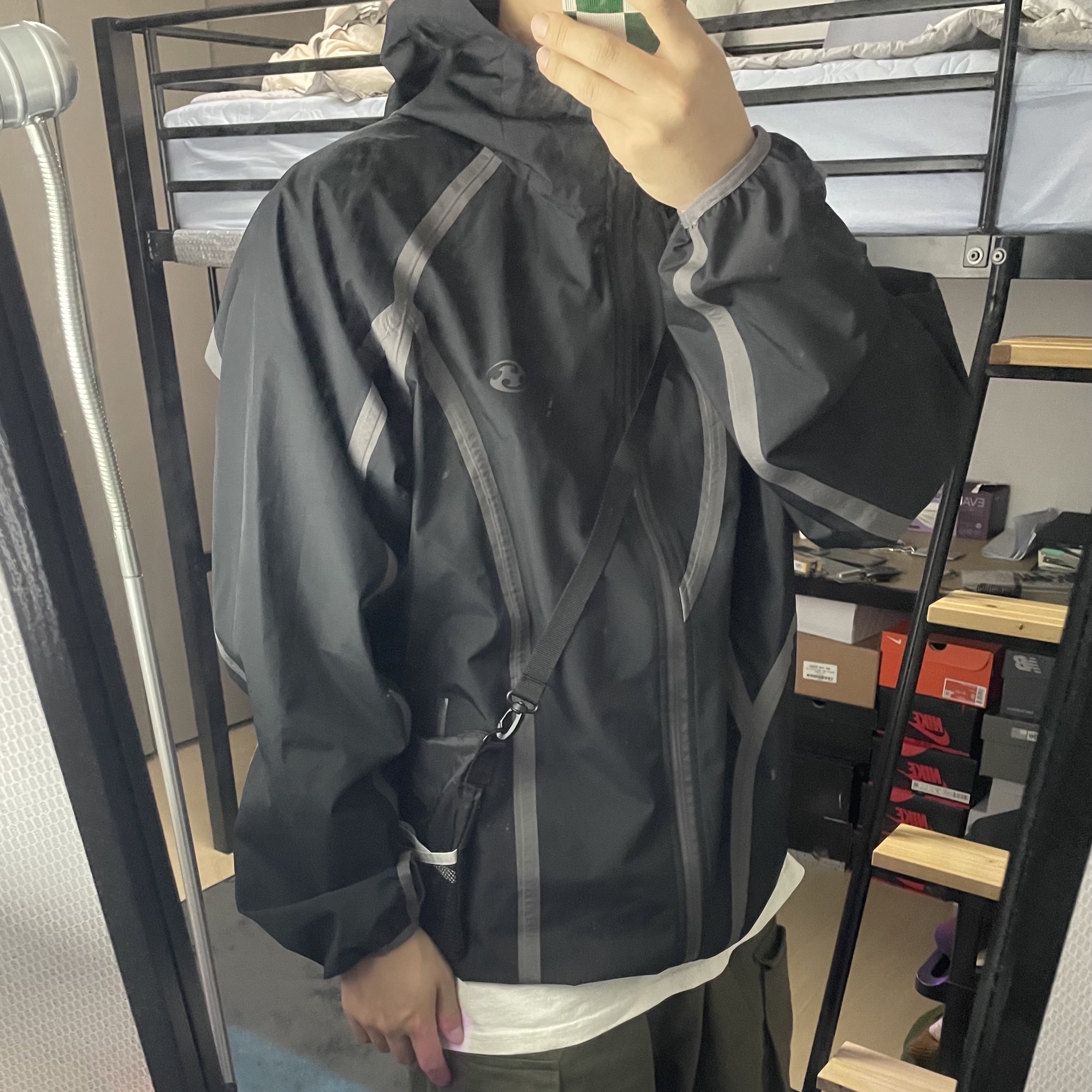 Sansan Gear Windblock Jacket Black - 22SS 착용 스타일