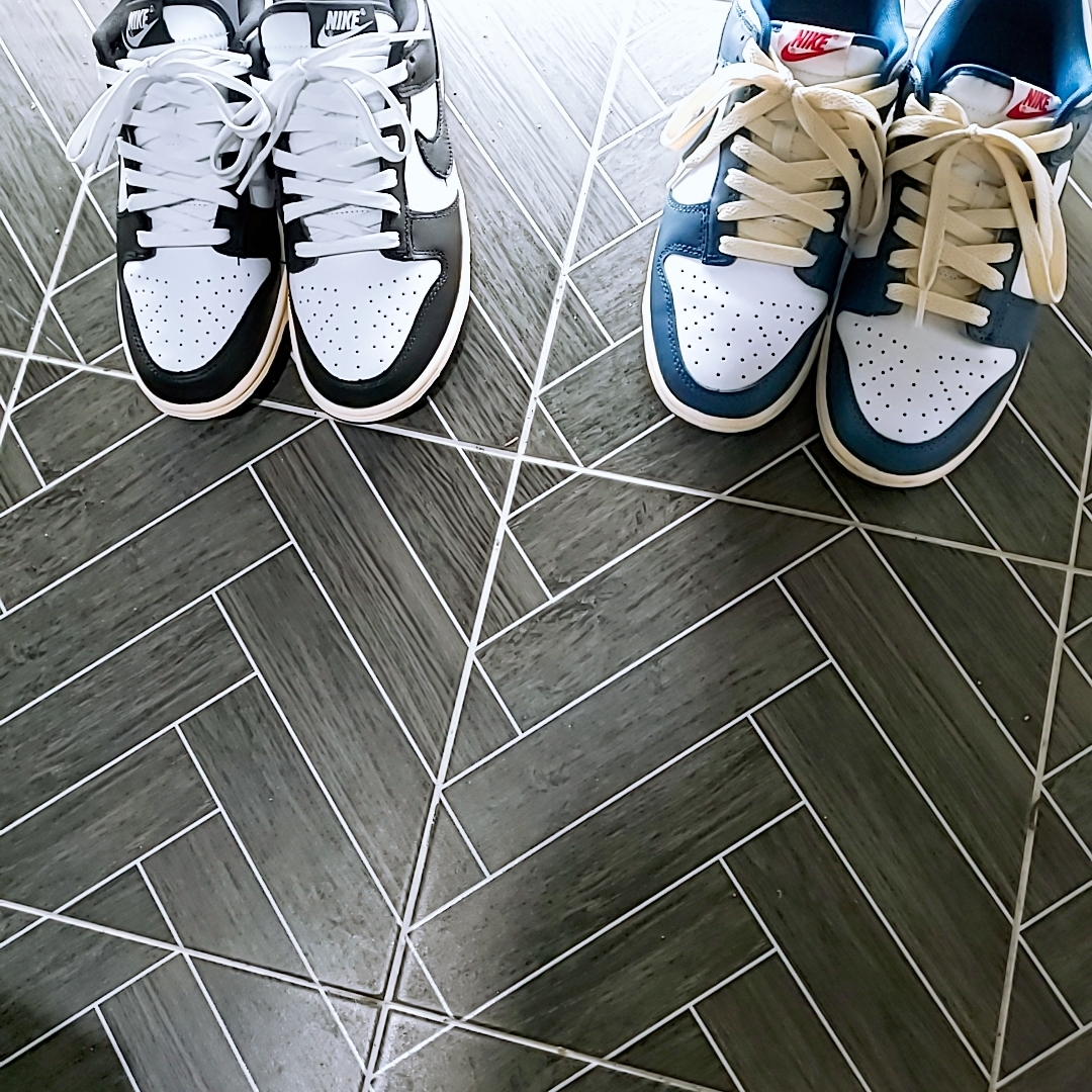Nike Dunk Low Retro Black, Nike Dunk Low Retro Valerian Blue 착용 스타일 - 1