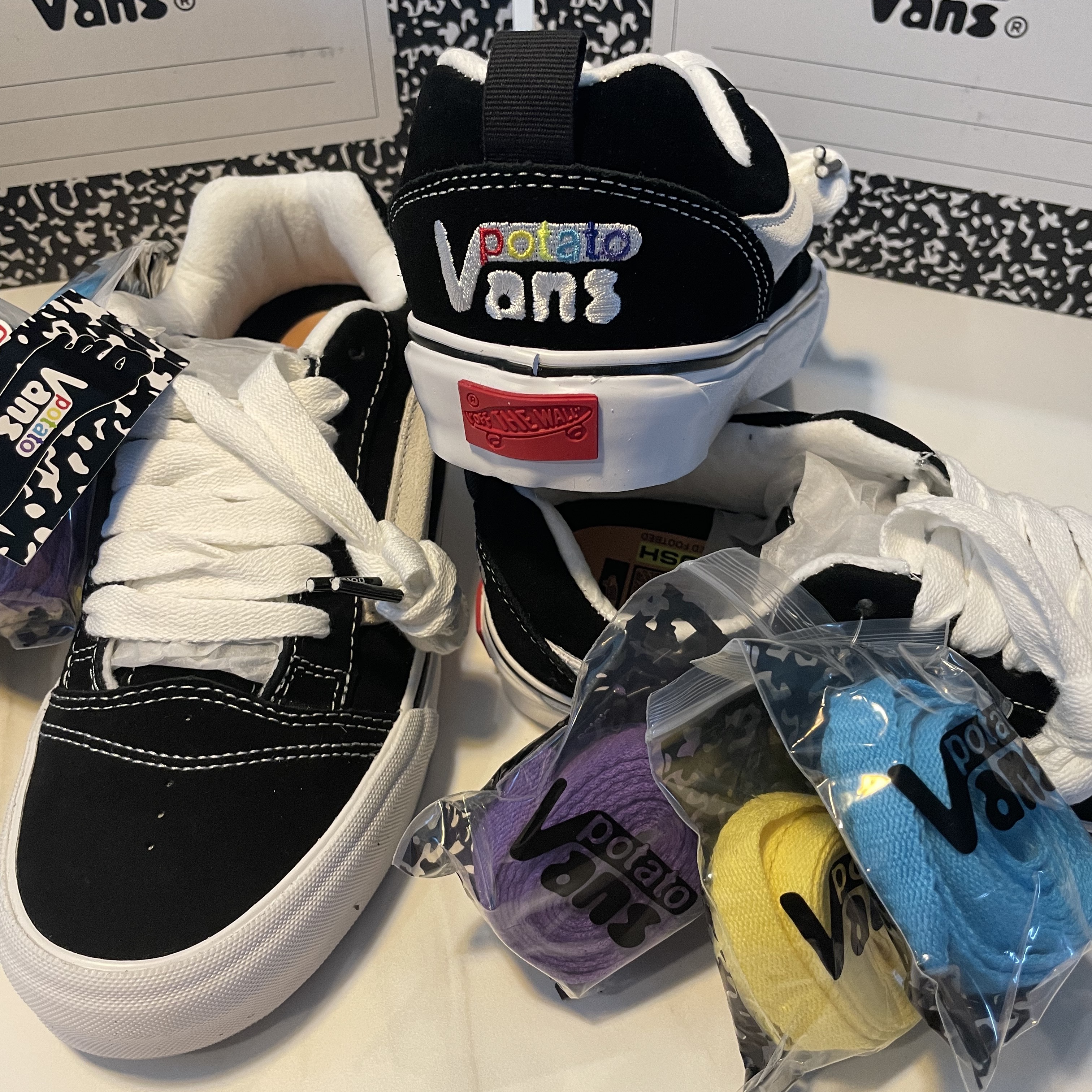 Vans Vault x Imran Potato Knu-Skool VR3 LX Black White 착용 스타일 - 3