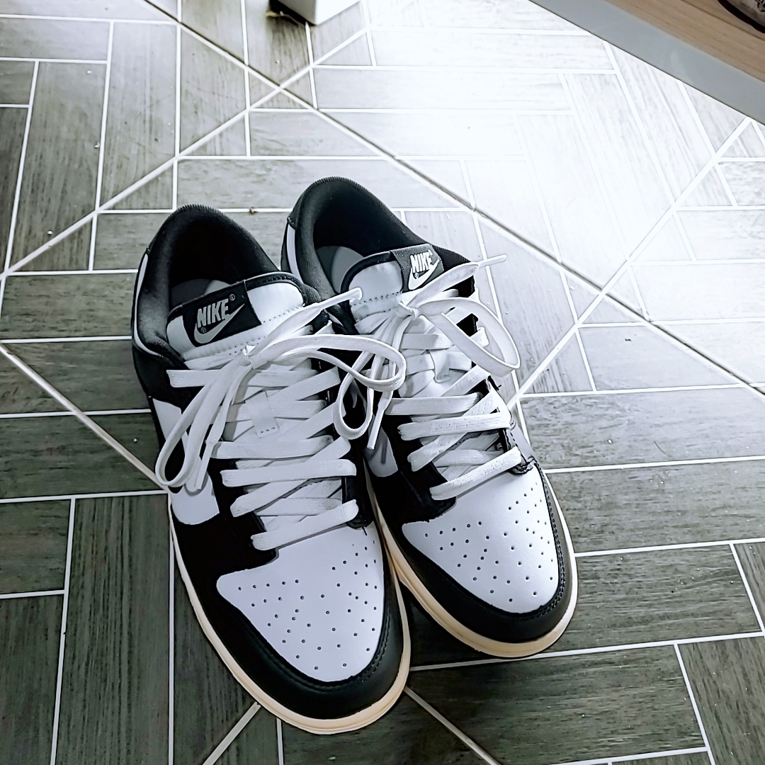 Nike Dunk Low Retro Black, Nike Dunk Low Retro Valerian Blue 착용 스타일 - 5