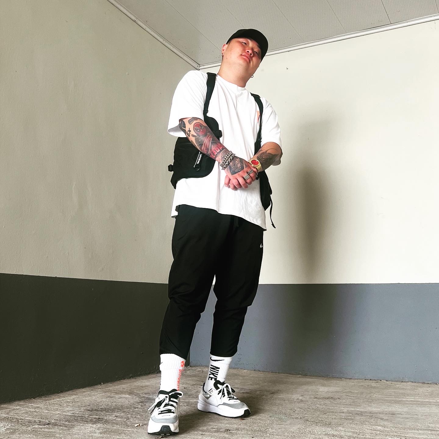 Nike Waffle One Infinite Lilac 착용 스타일
