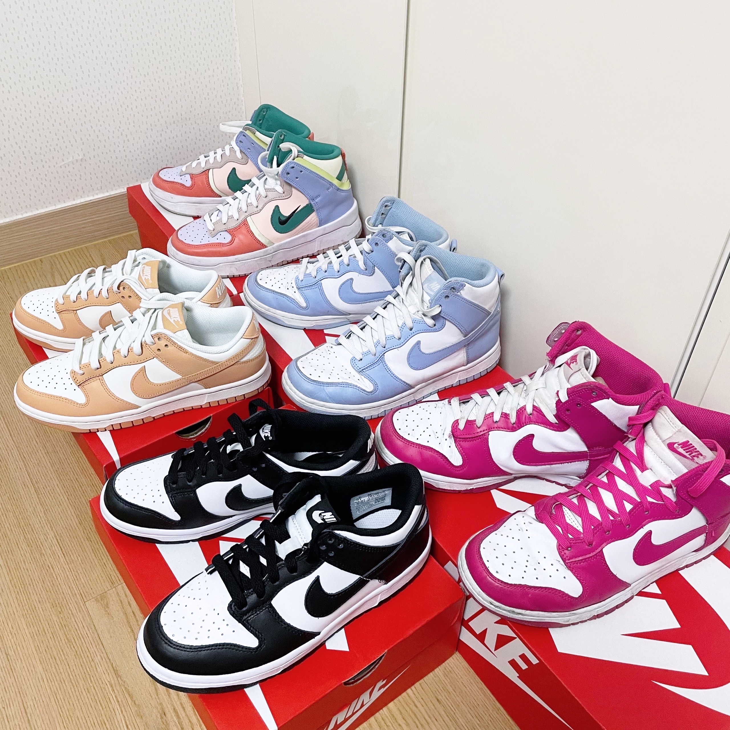 (W) Nike Dunk Low Harvest Moon, (W) Nike Dunk Low Black 착용 스타일