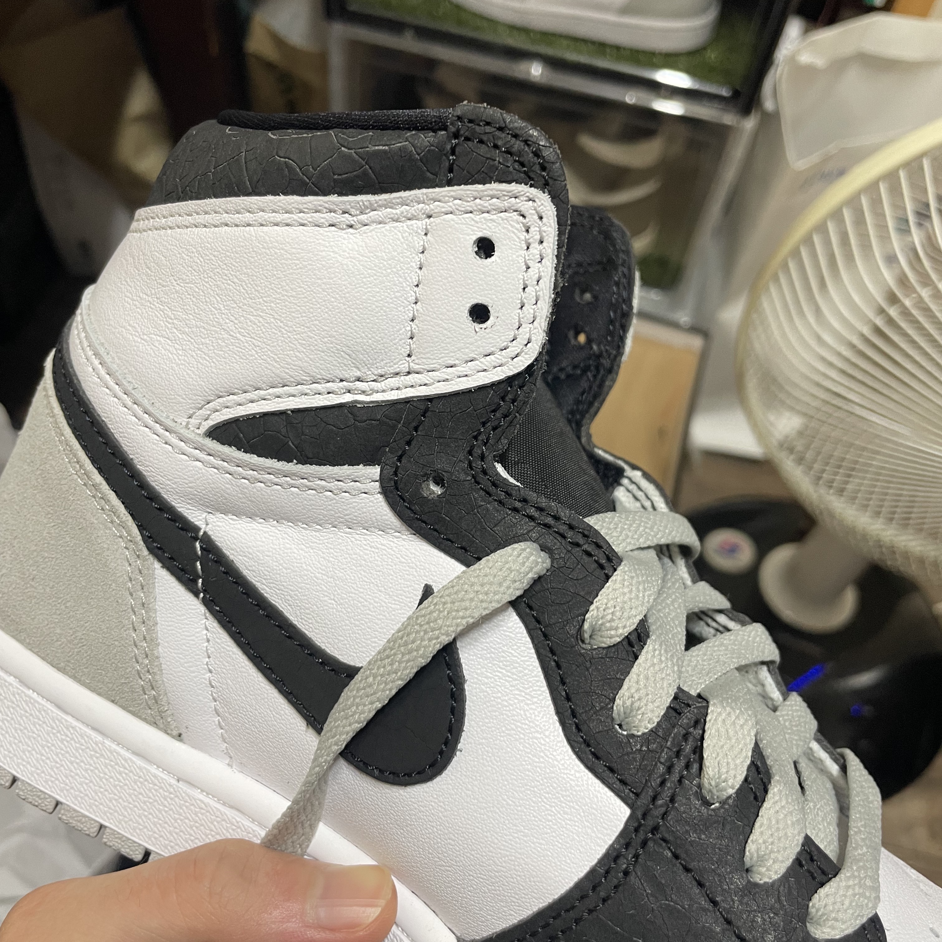 Jordan 1 Retro High OG Bleached Coral 착용 스타일 - 2
