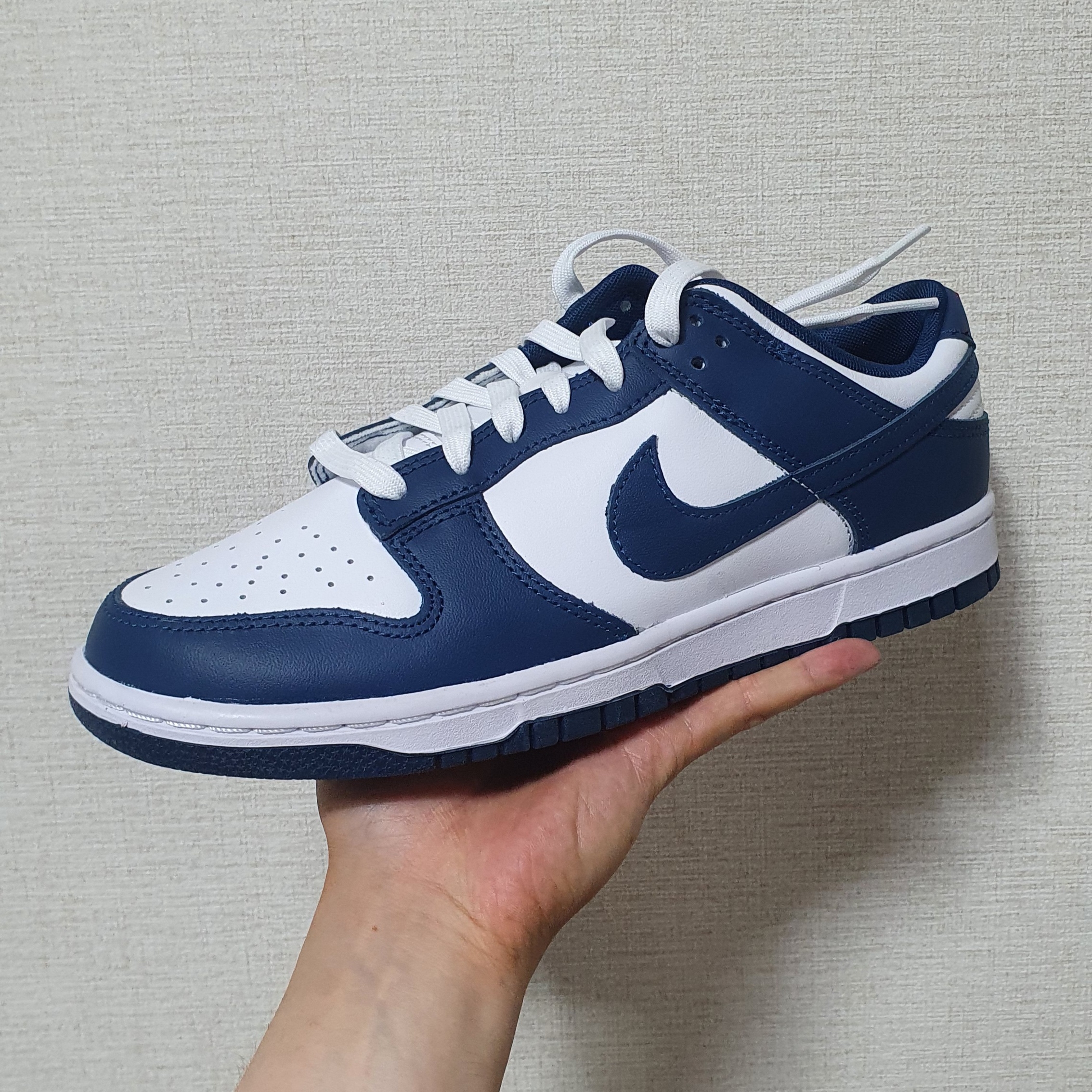 Nike Dunk Low Retro Valerian Blue 착용 스타일