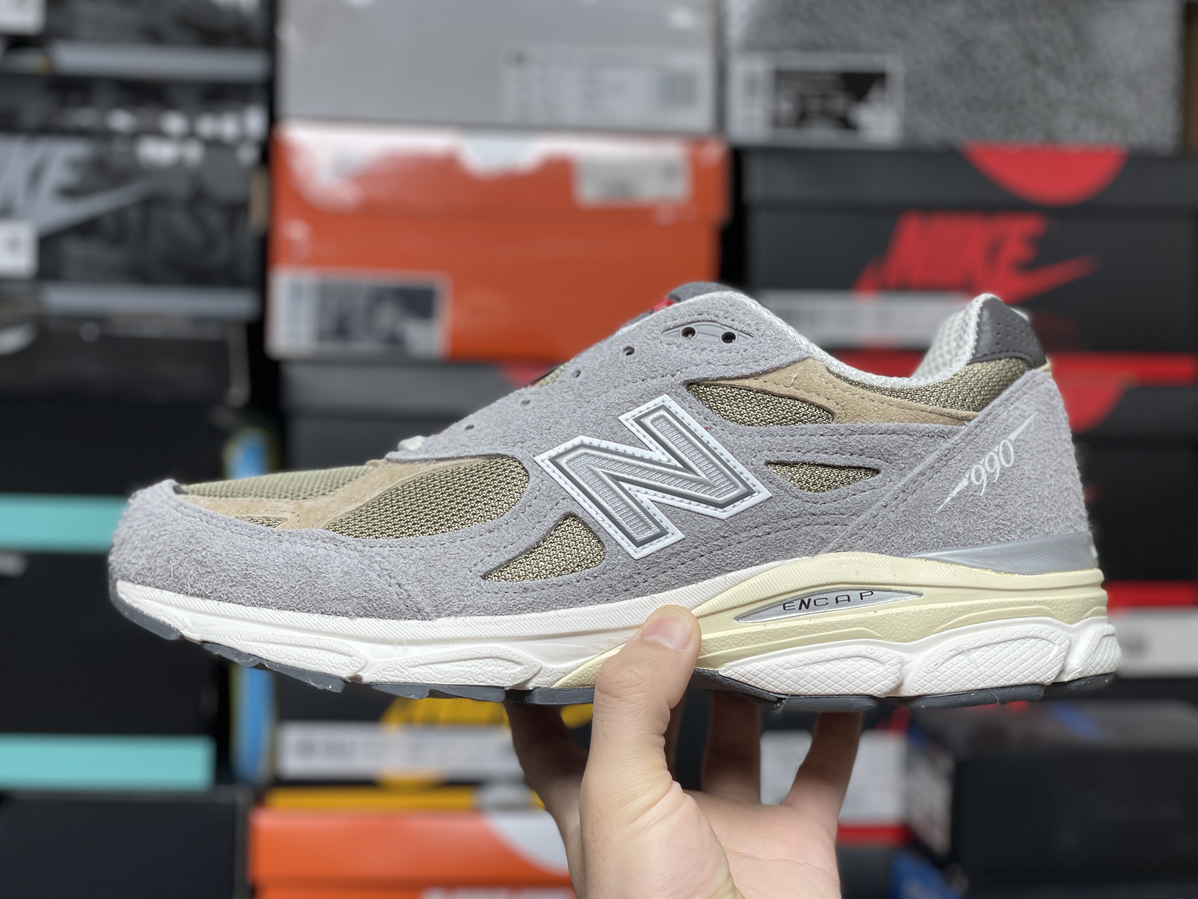New Balance 990v3 Made in USA Marblehead Incense 착용 스타일