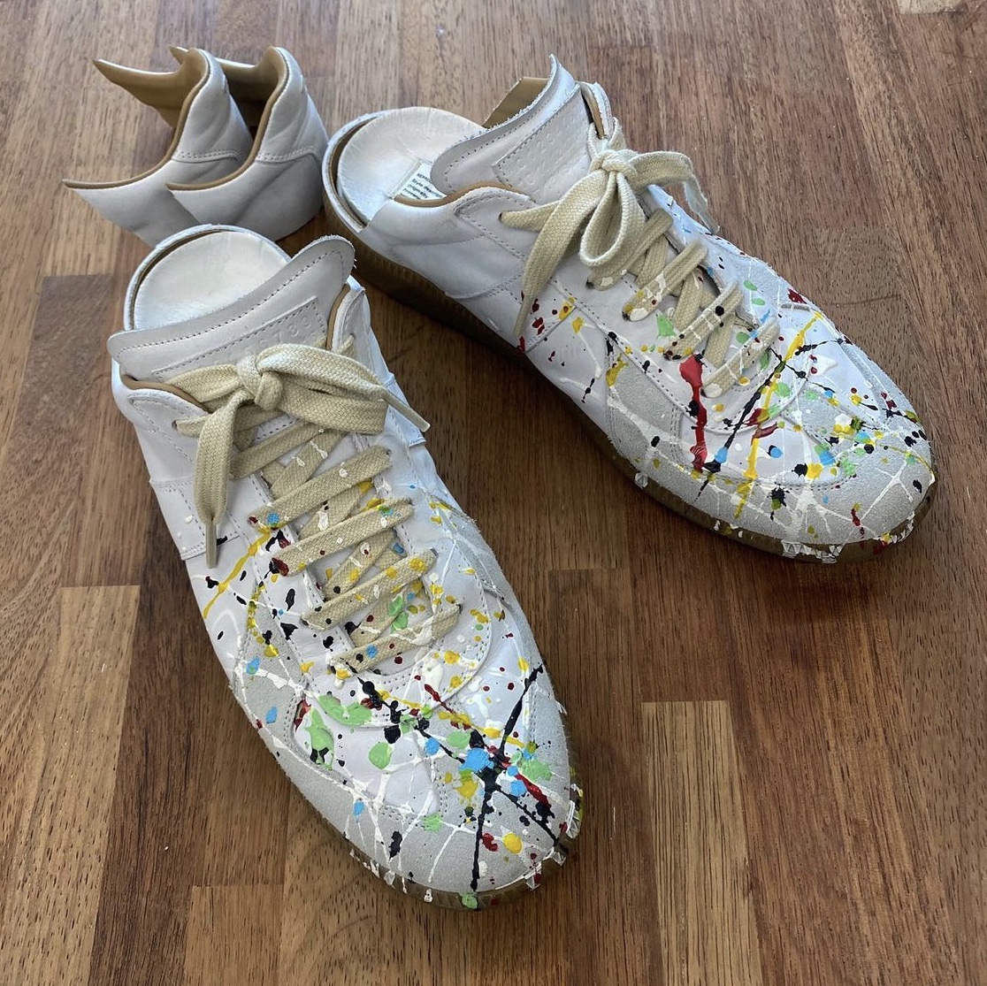 Maison Margiela Replica Paint Drop Sneakers 착용 스타일 - 2