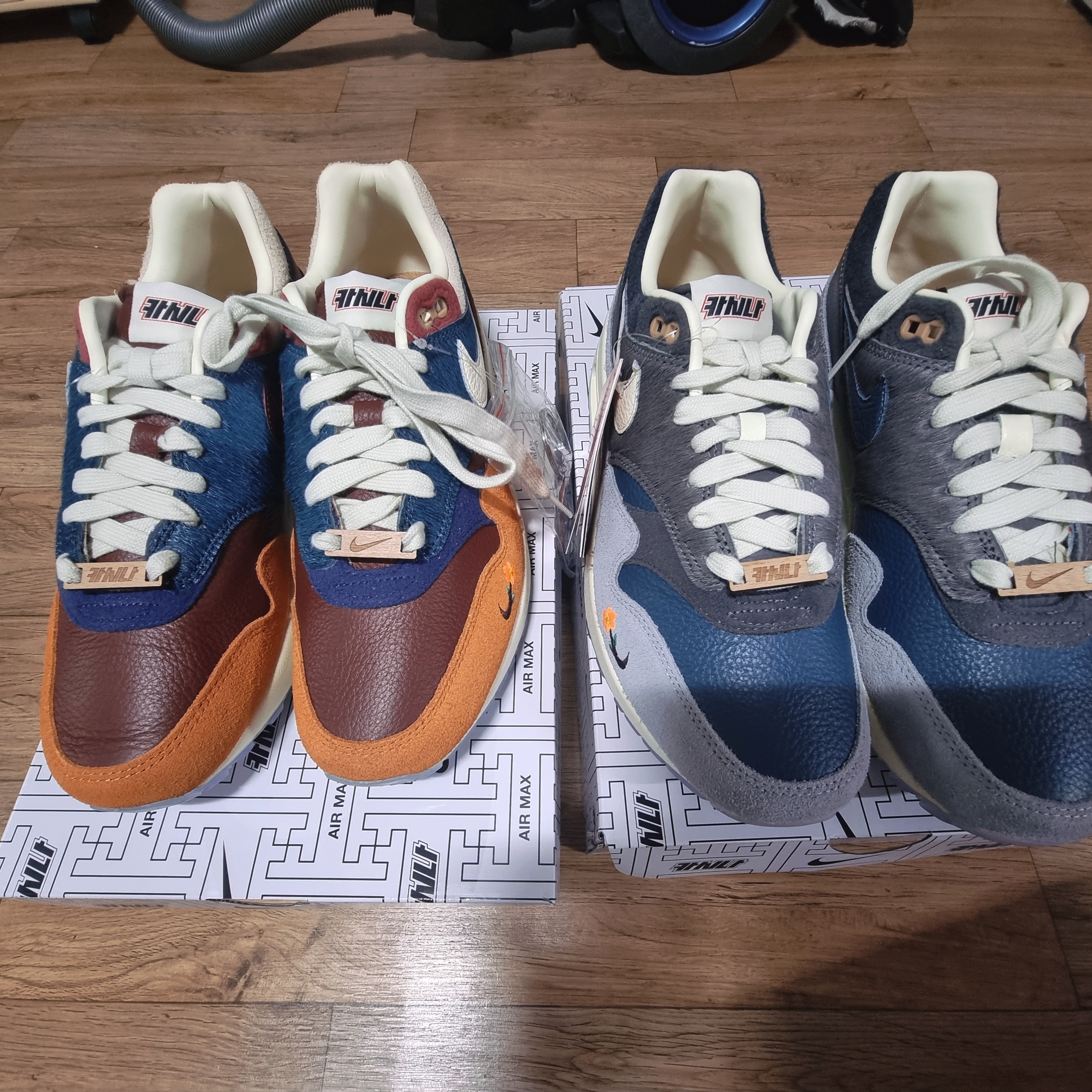 Nike x Kasina Air Max 1 SP Won-Ang Orange, Nike x Kasina Air Max 1 SP Won-Ang Particle Grey 착용 스타일 - 3